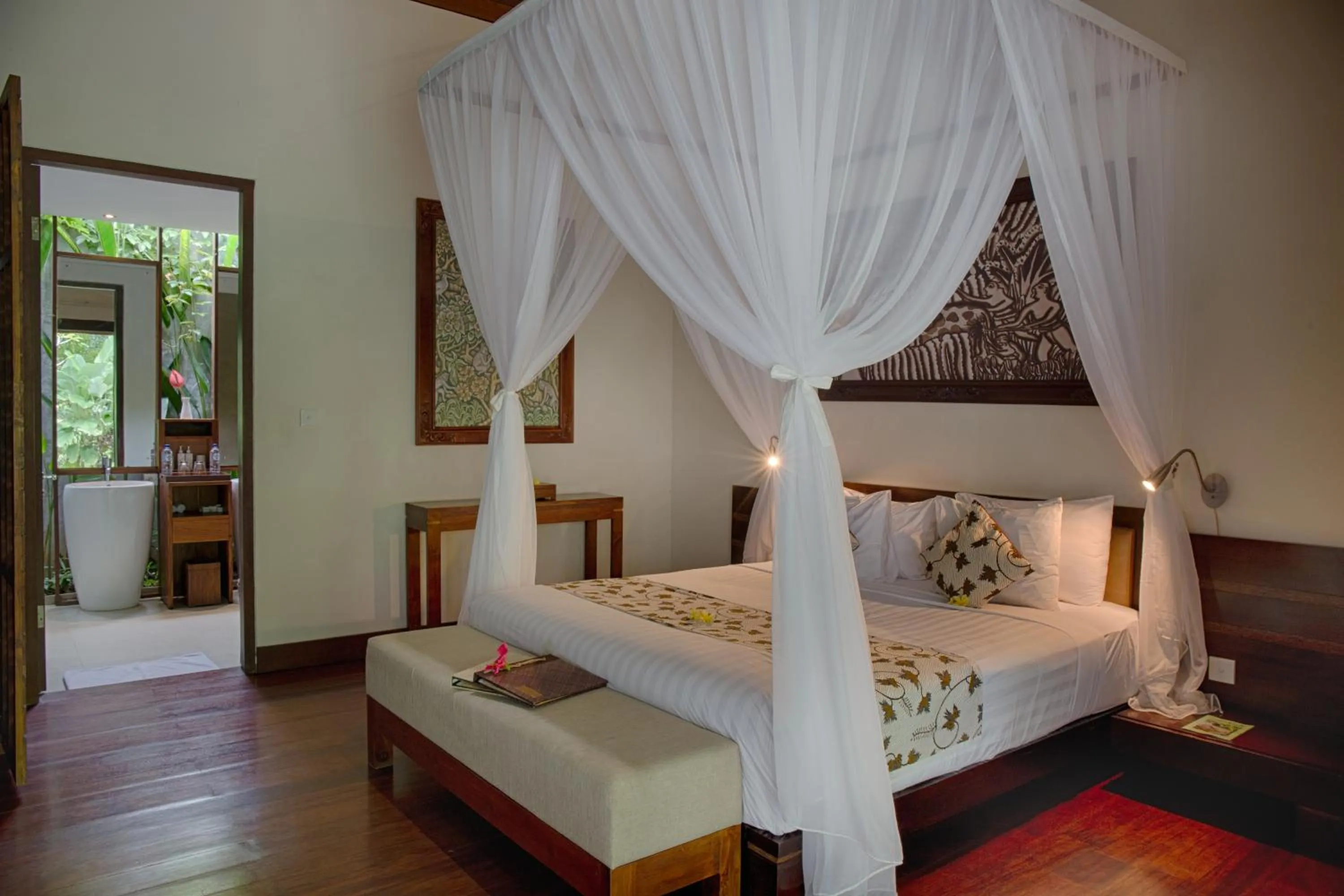 Decorative detail, Bed in Santun Luxury Private Villas