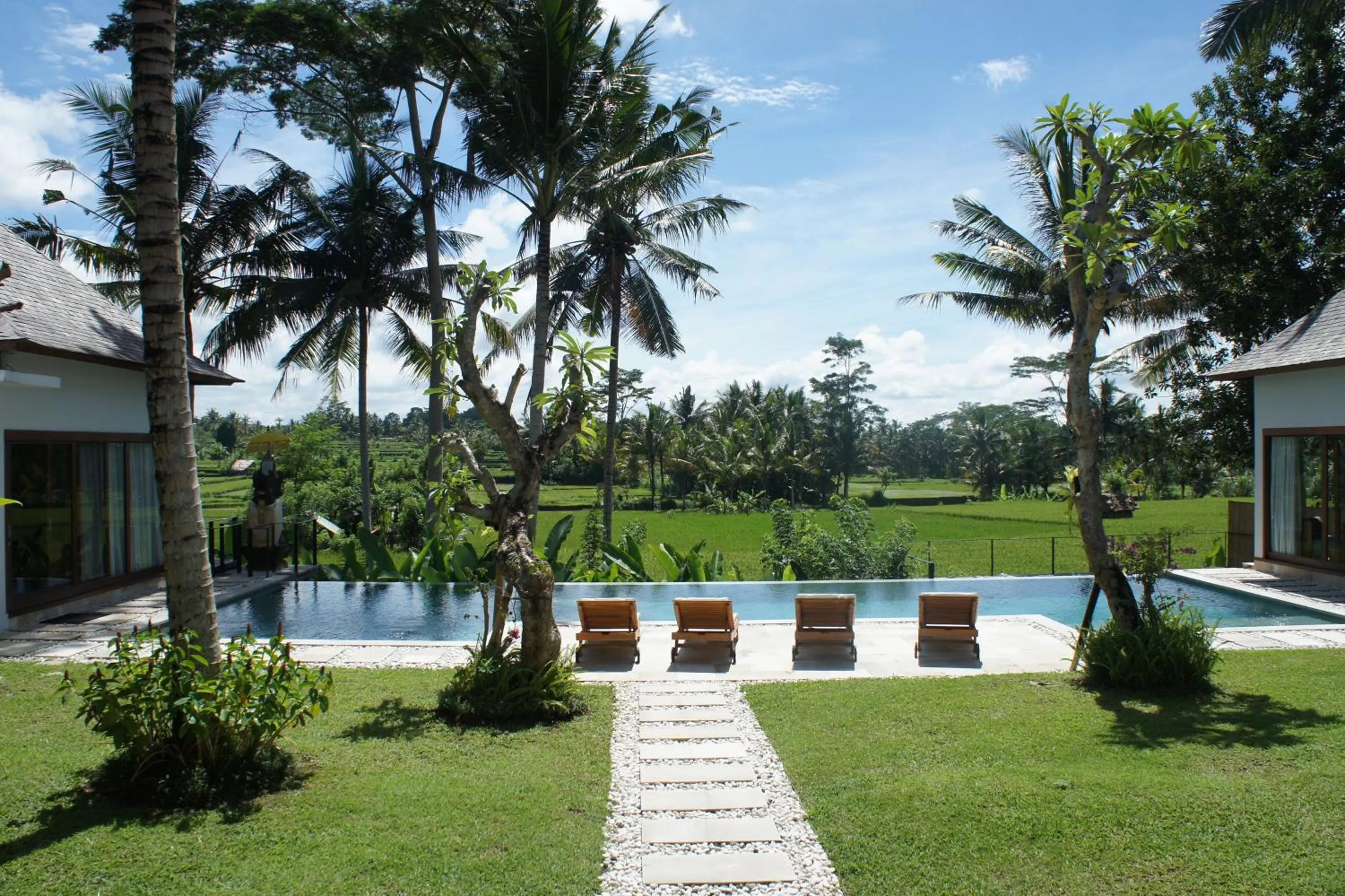 Garden in Santun Luxury Private Villas