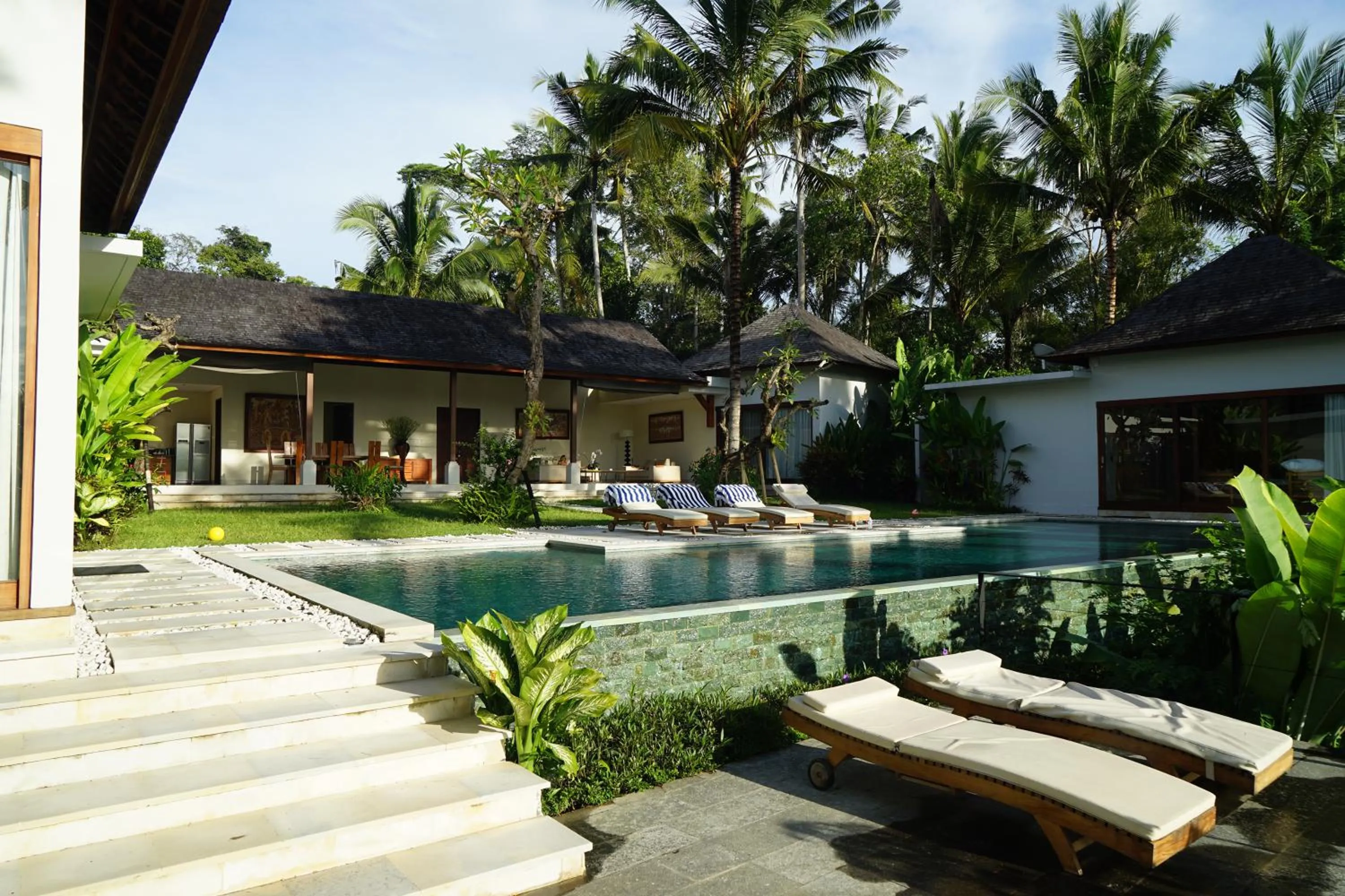 Seating area in Santun Luxury Private Villas