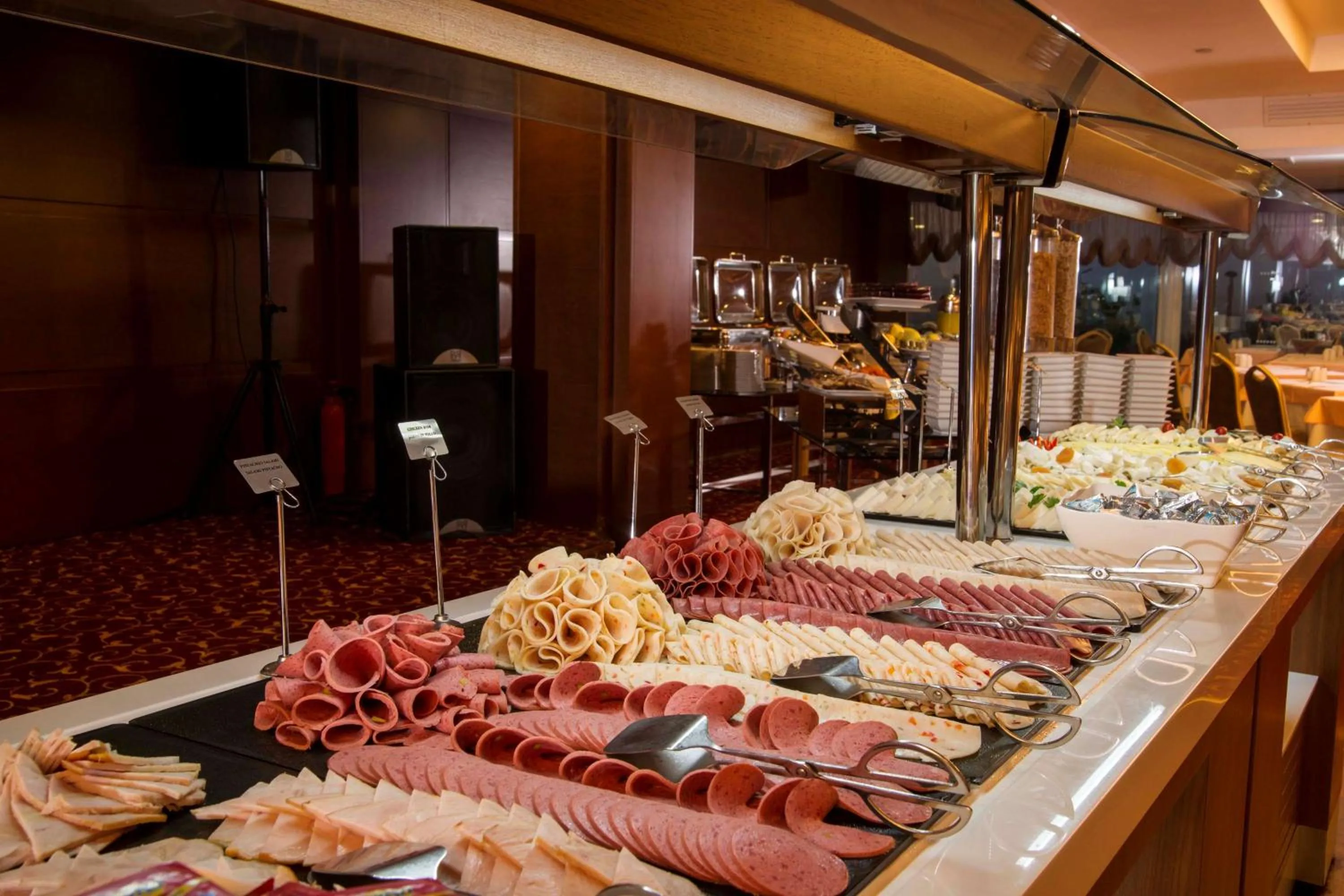 Restaurant/places to eat in Radisson Hotel President Old Town Istanbul