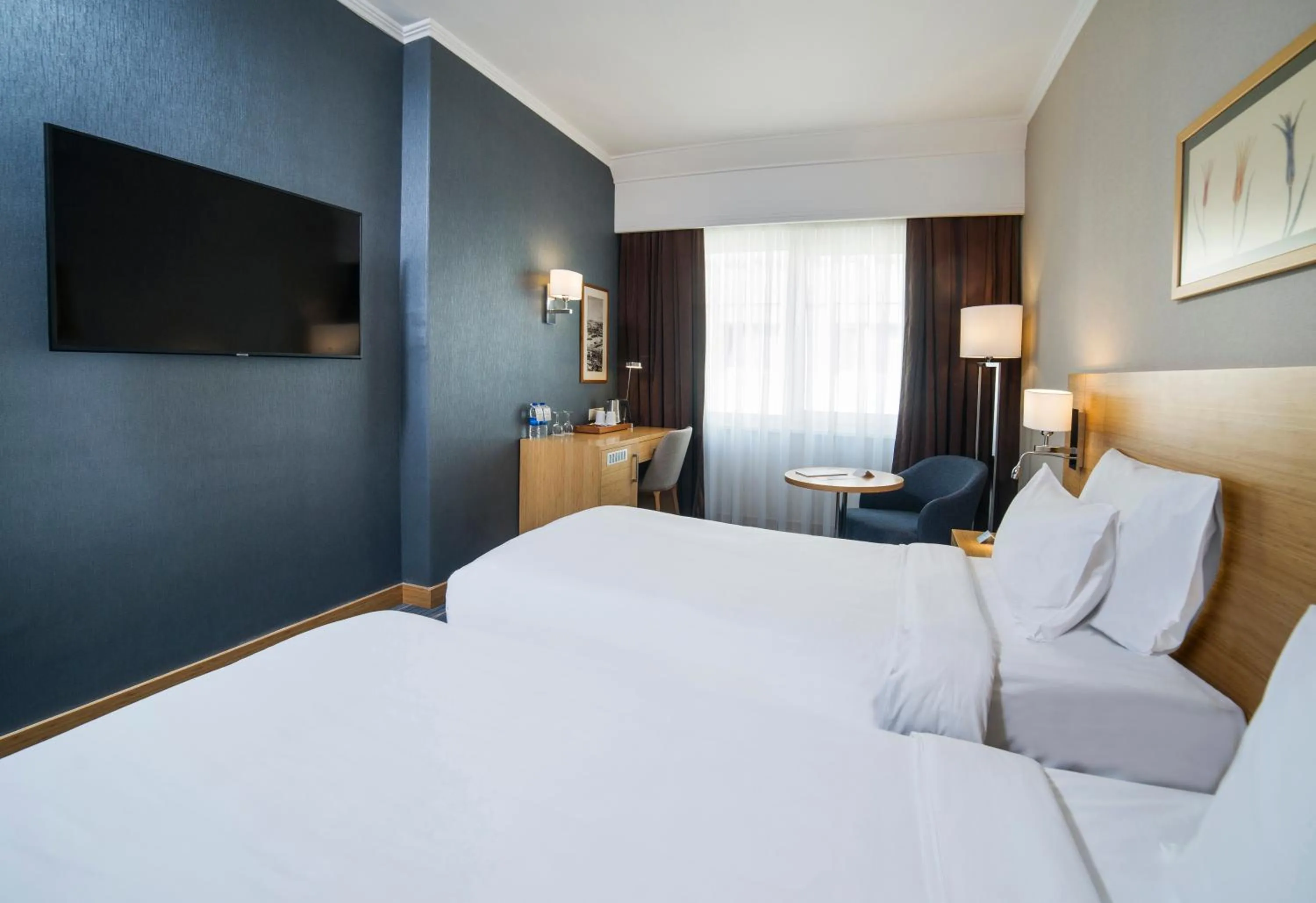 Bed in Radisson Hotel President Old Town Istanbul