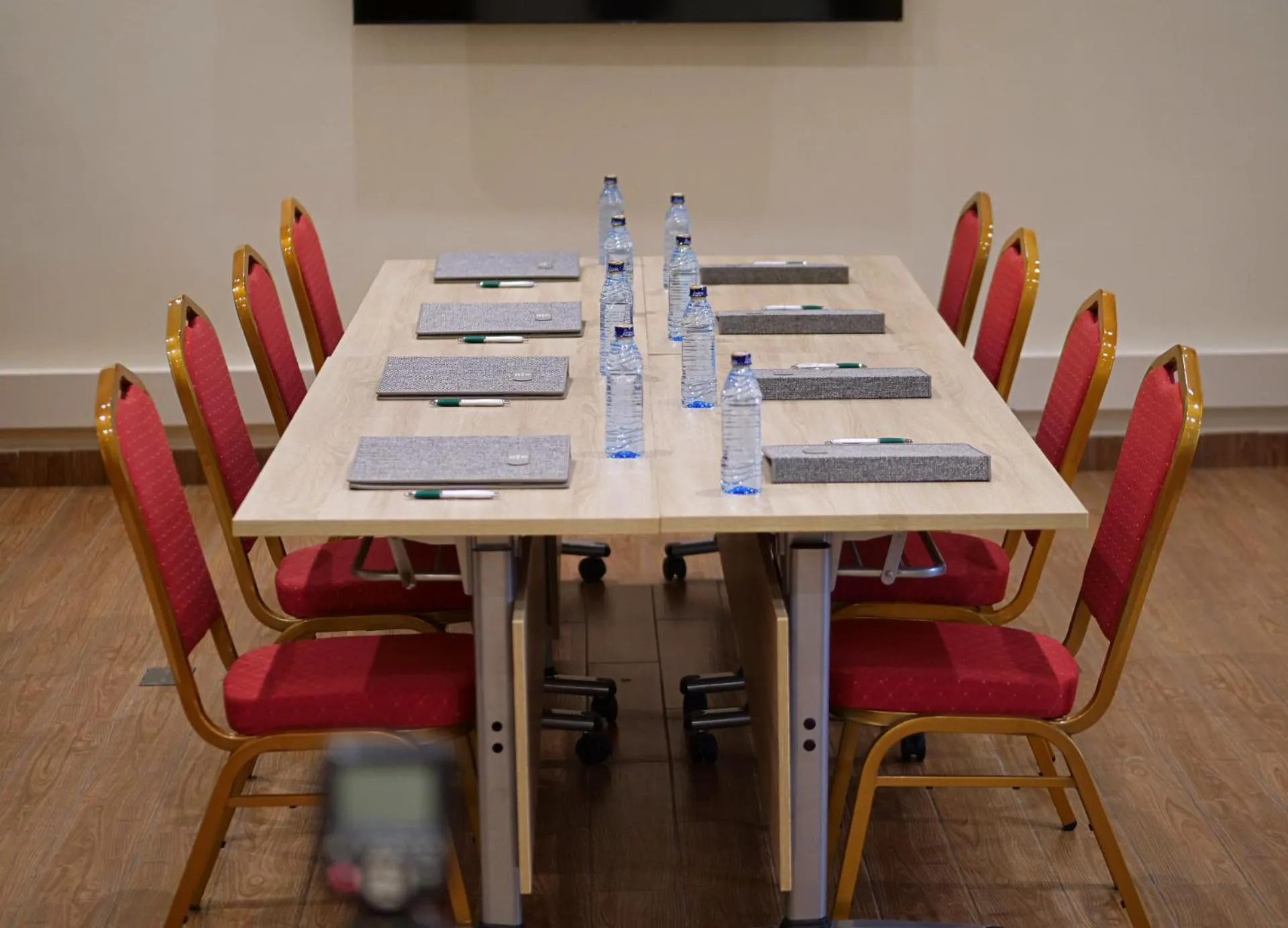 Meeting/conference room in West Lerruat Hotel