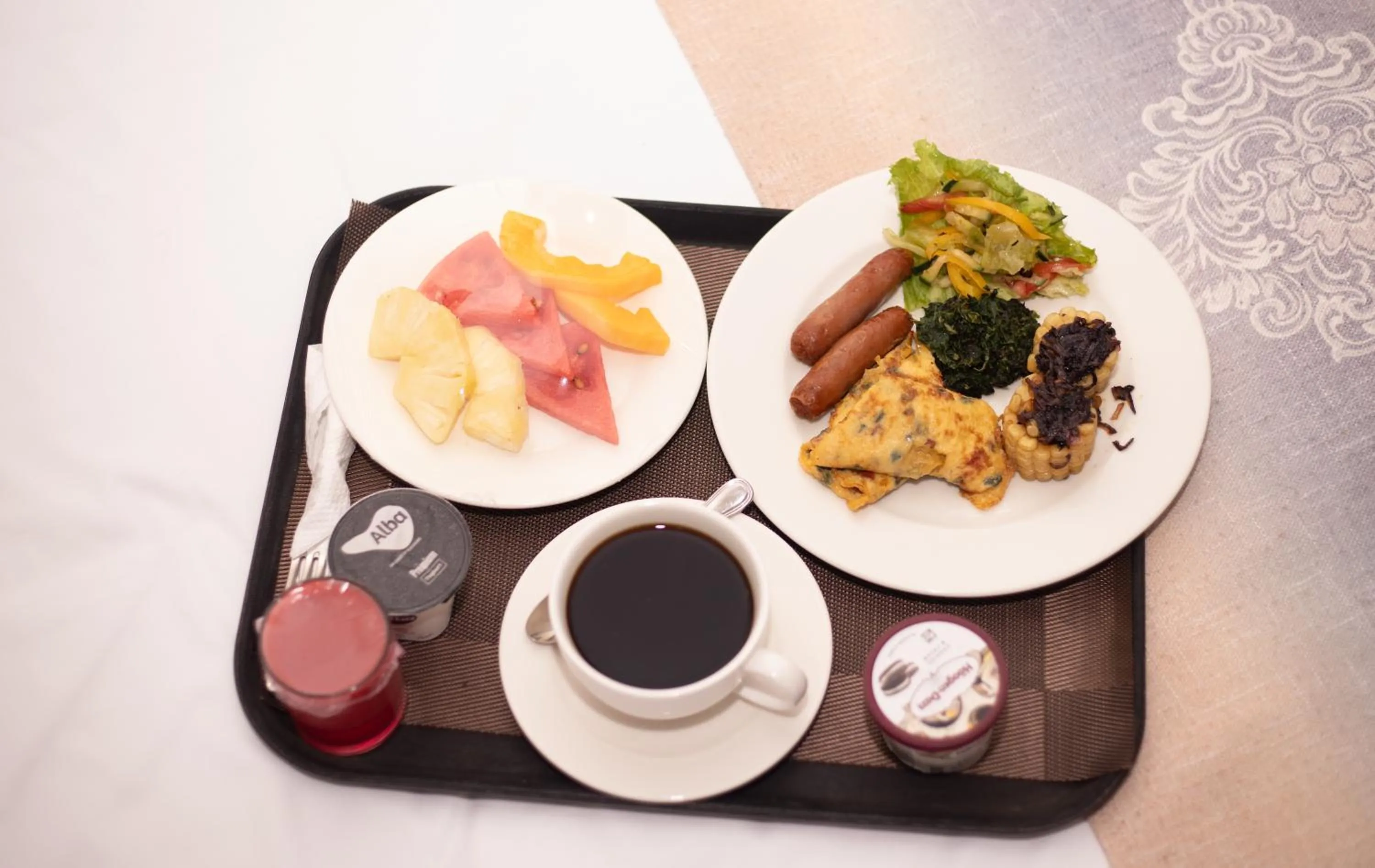 Breakfast in West Lerruat Hotel