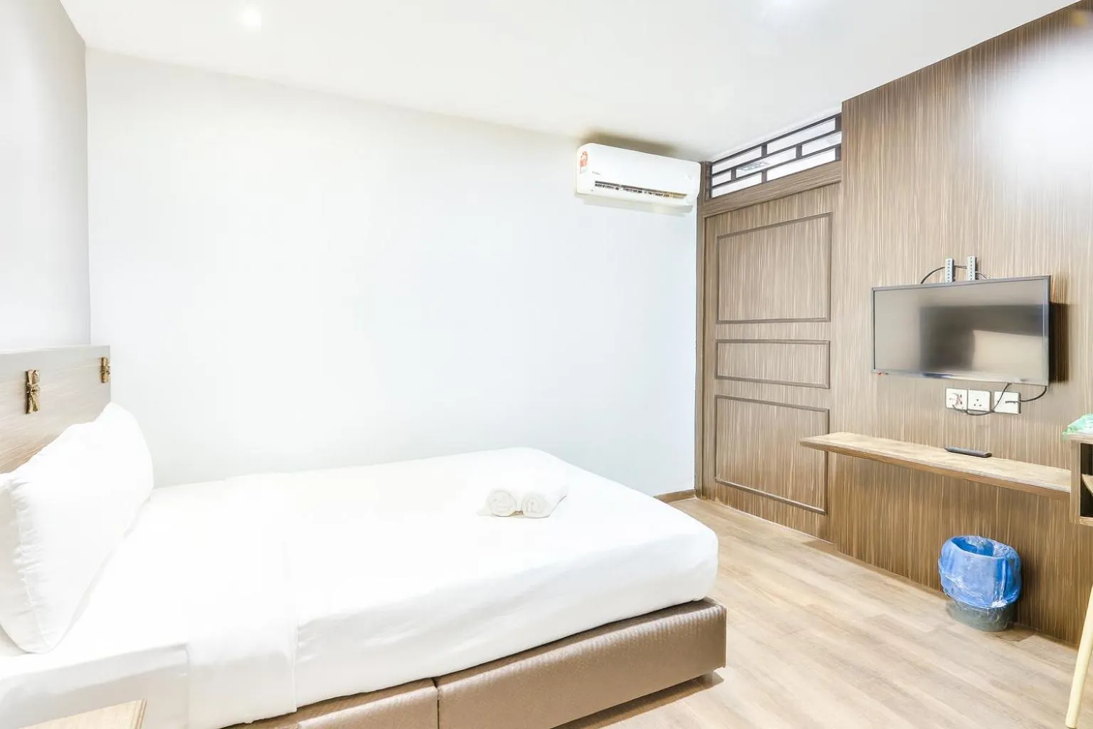 Bed in Q Collection Macalister formerly known as Apple Hotel Penang