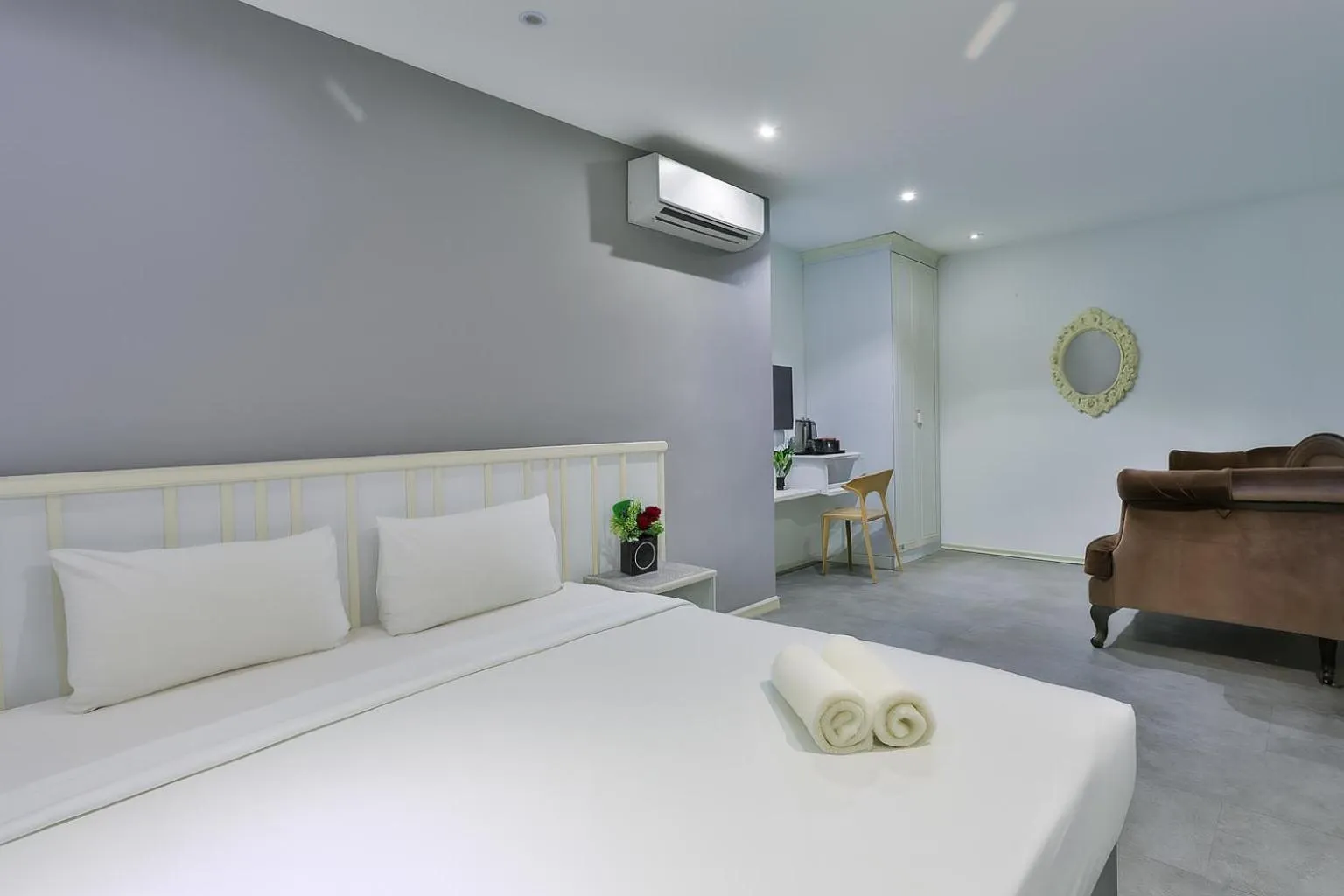 Bedroom, Bed in Q Collection Macalister formerly known as Apple Hotel Penang