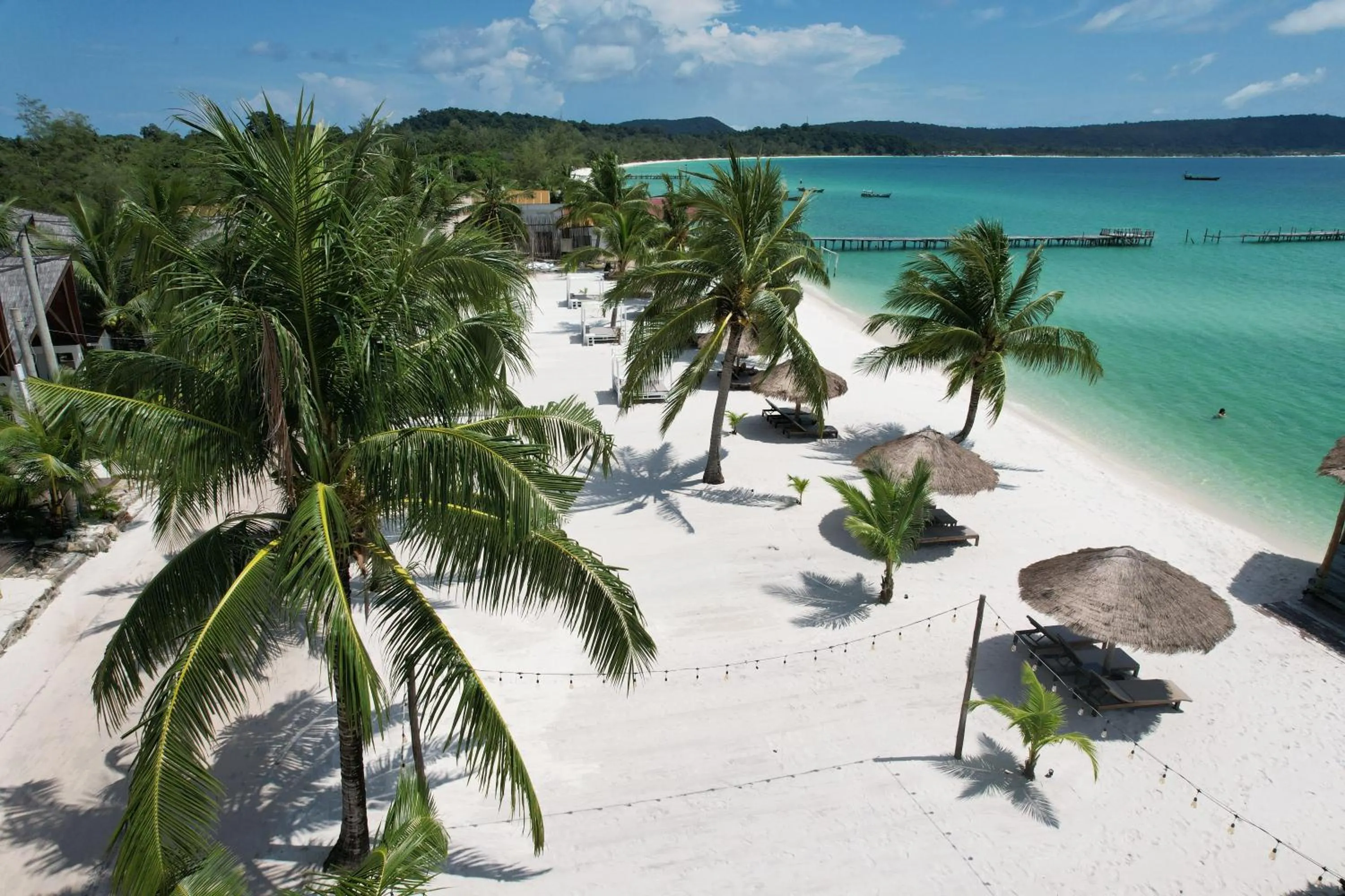 Beach in Golden Beach Resort