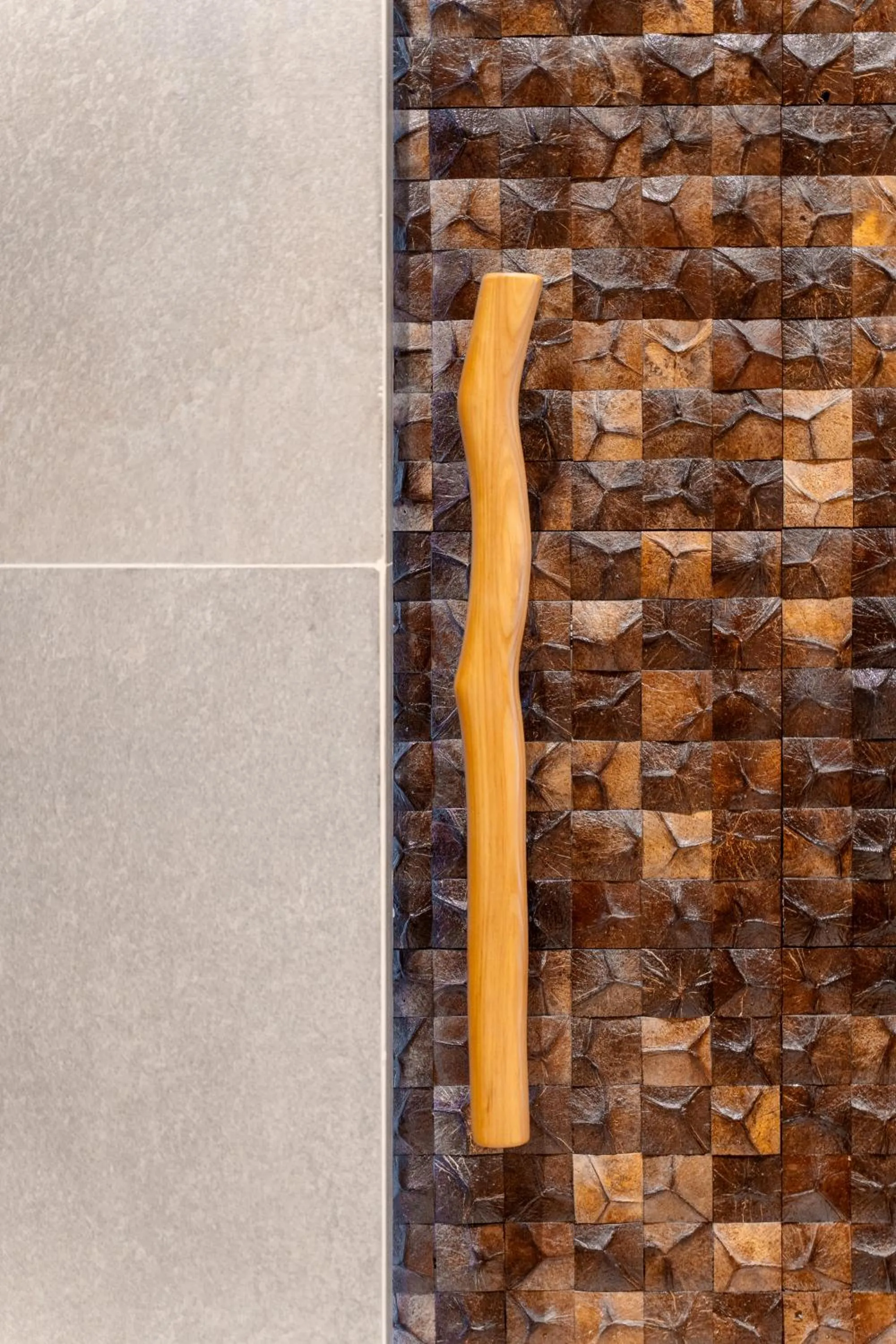 Decorative detail in Golden Beach Resort