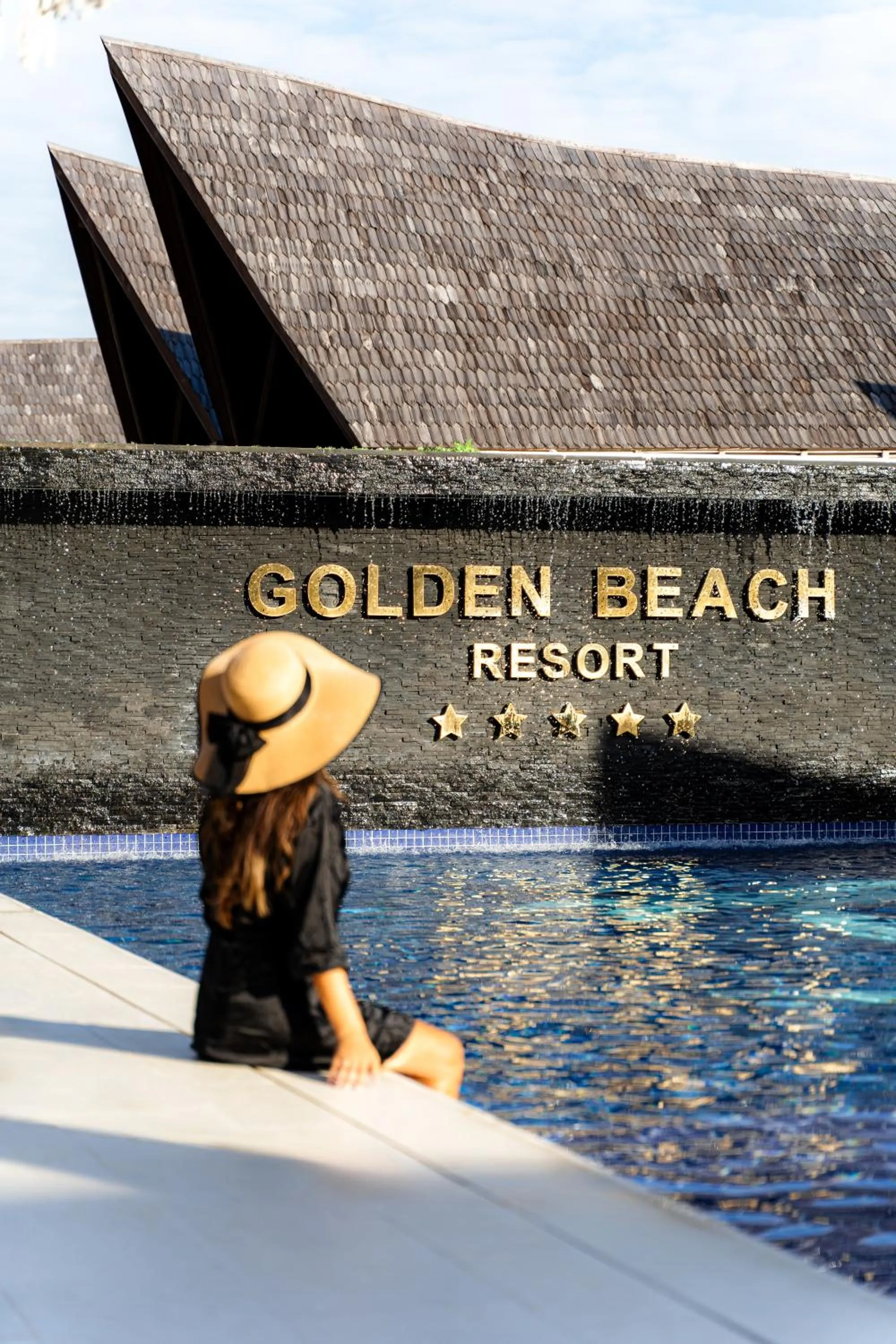 Pool view in Golden Beach Resort