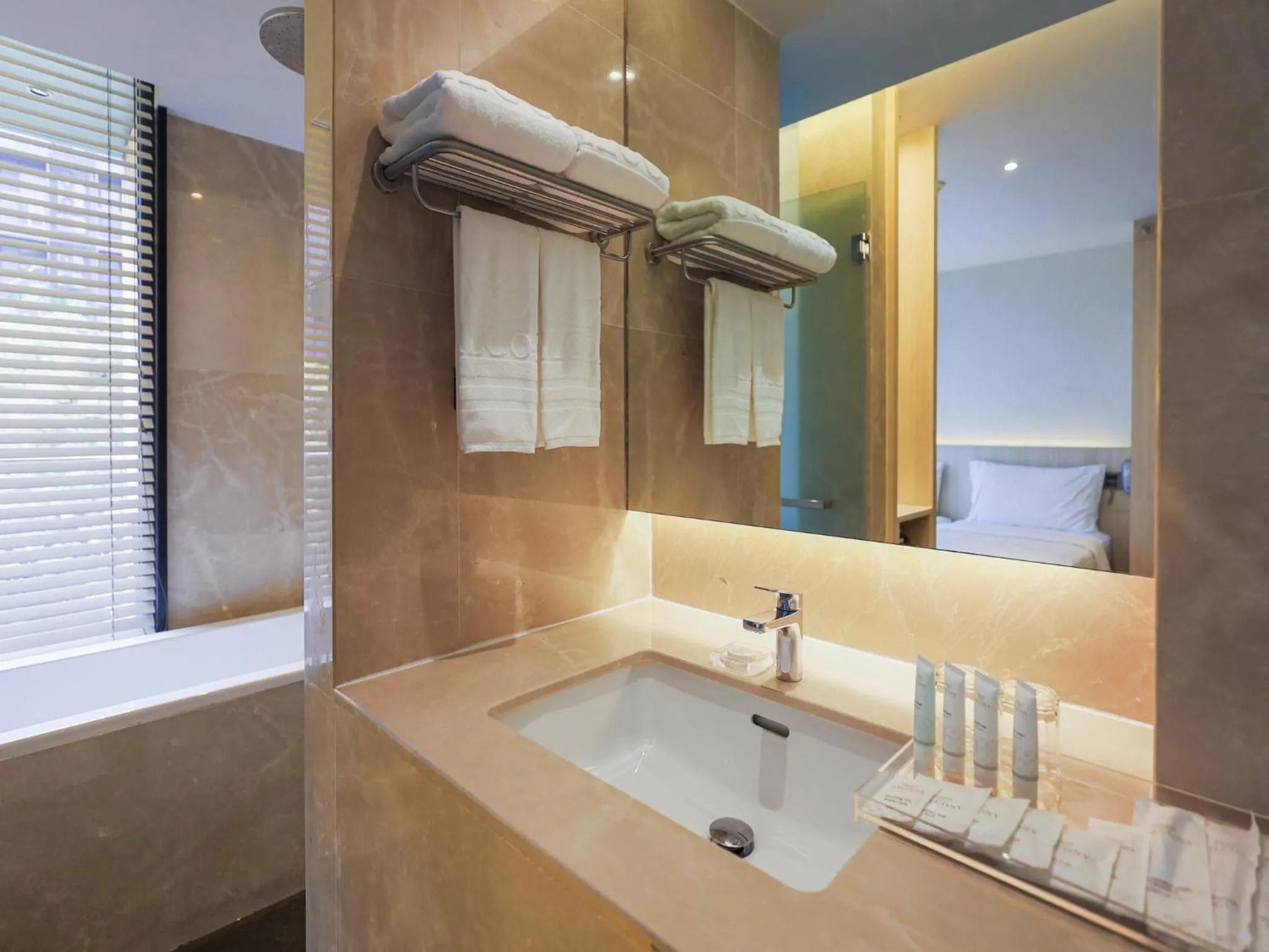 Bathroom in Balcony Seaside Sriracha Hotel & Serviced Apartments