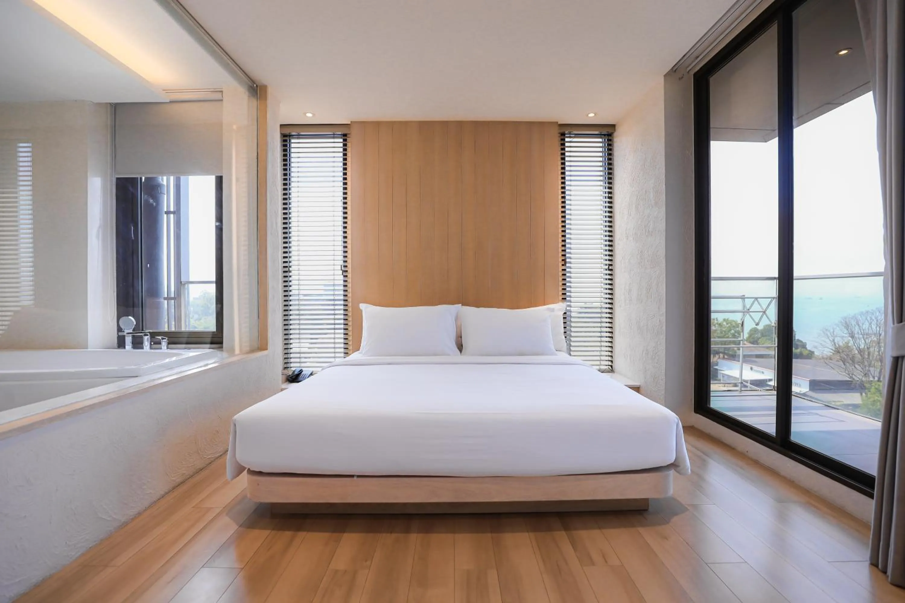 Bed in Balcony Seaside Sriracha Hotel & Serviced Apartments