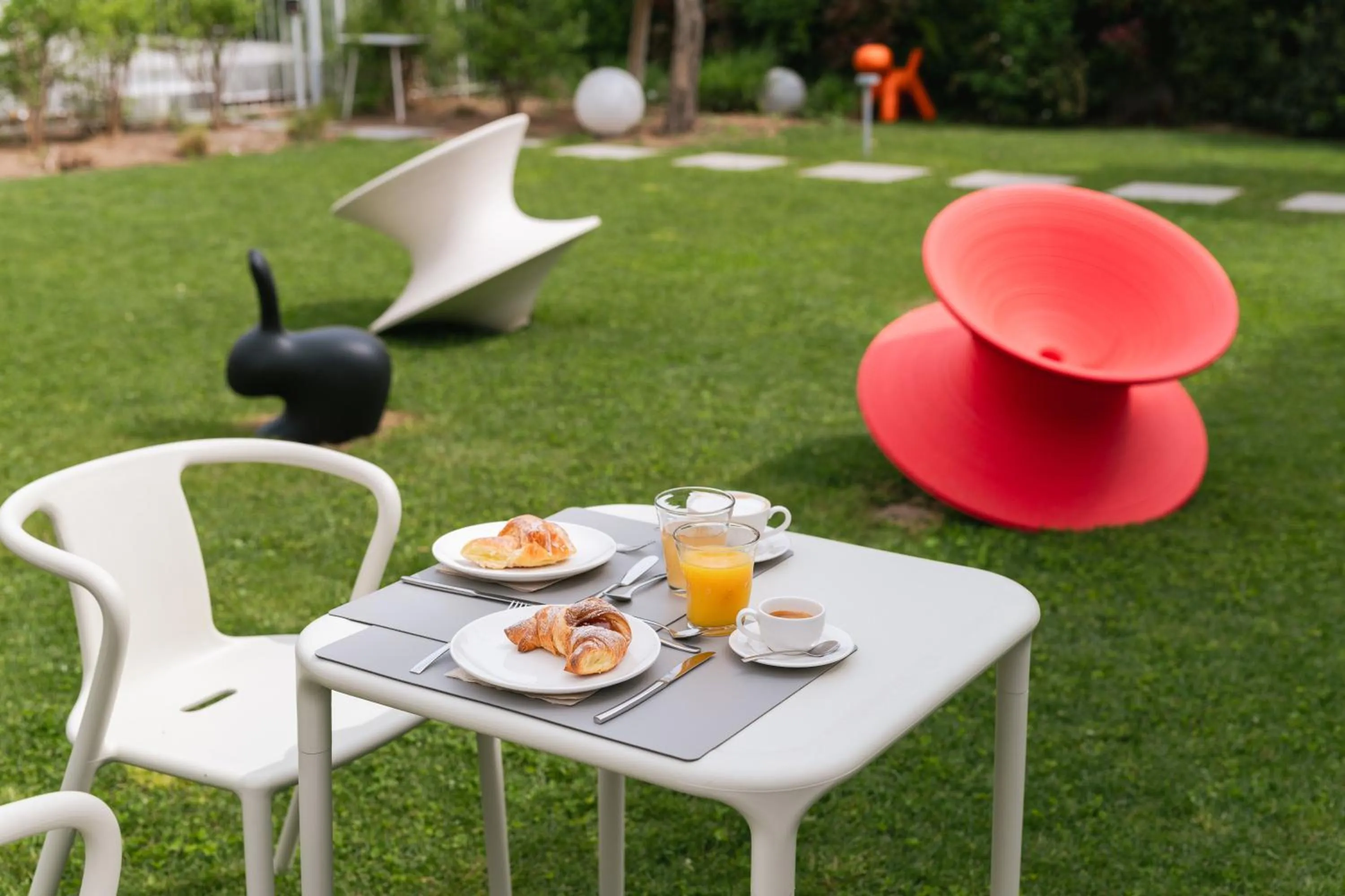 Breakfast in Villa Fedora Luxury Suites