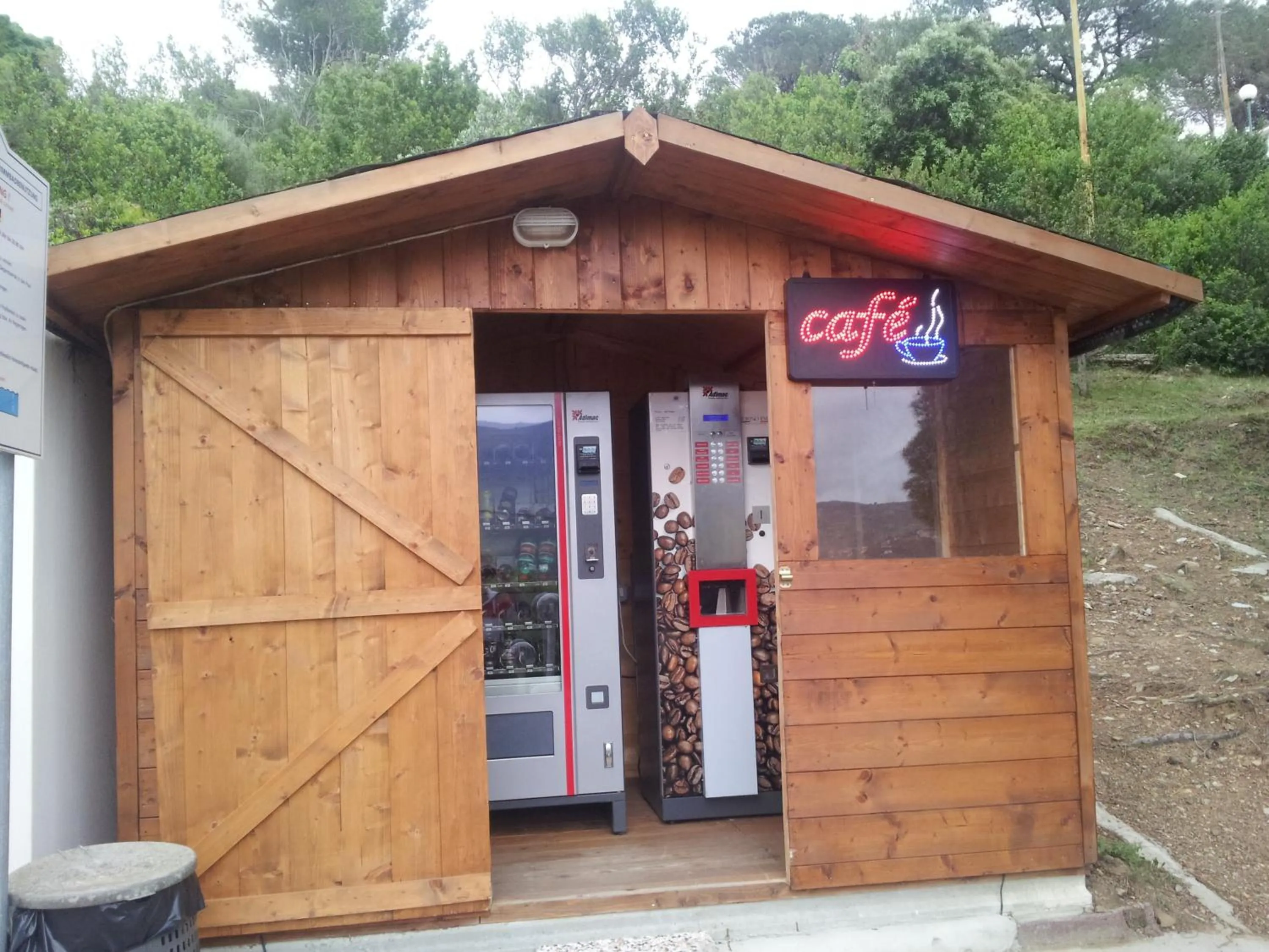 Restaurant/places to eat in Residence Vacanza Mare