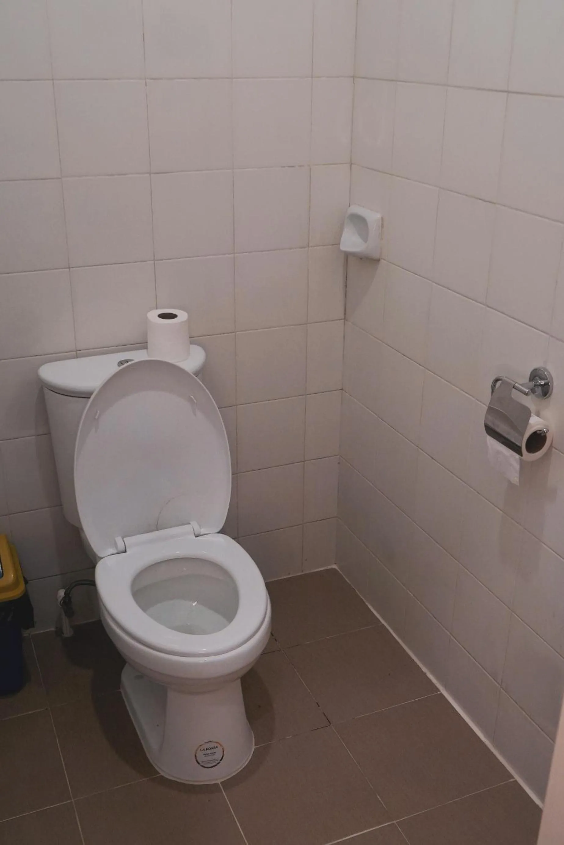 Bathroom in Ohlala Hostel