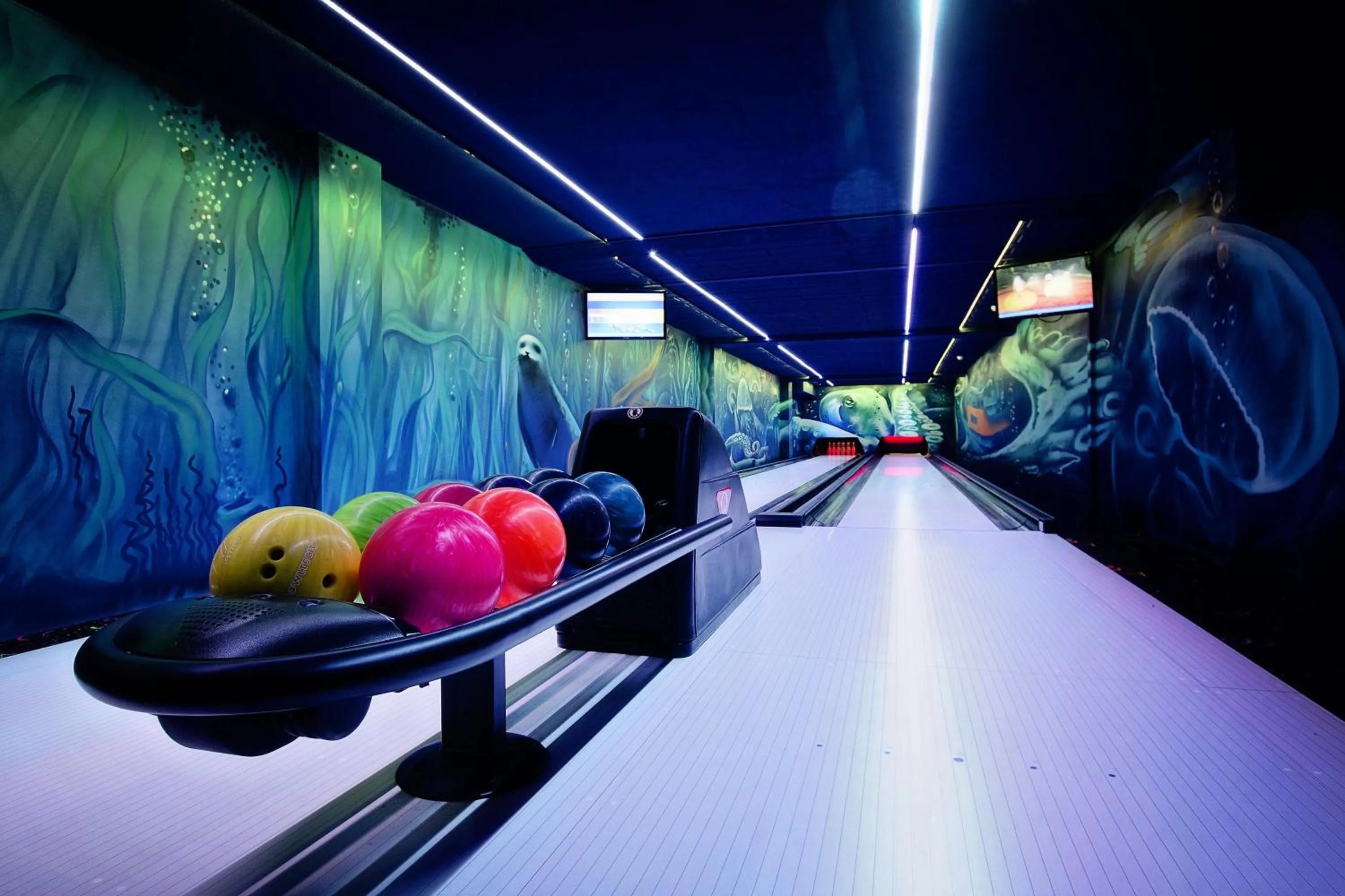 Bowling in Tristan Hotel & SPA