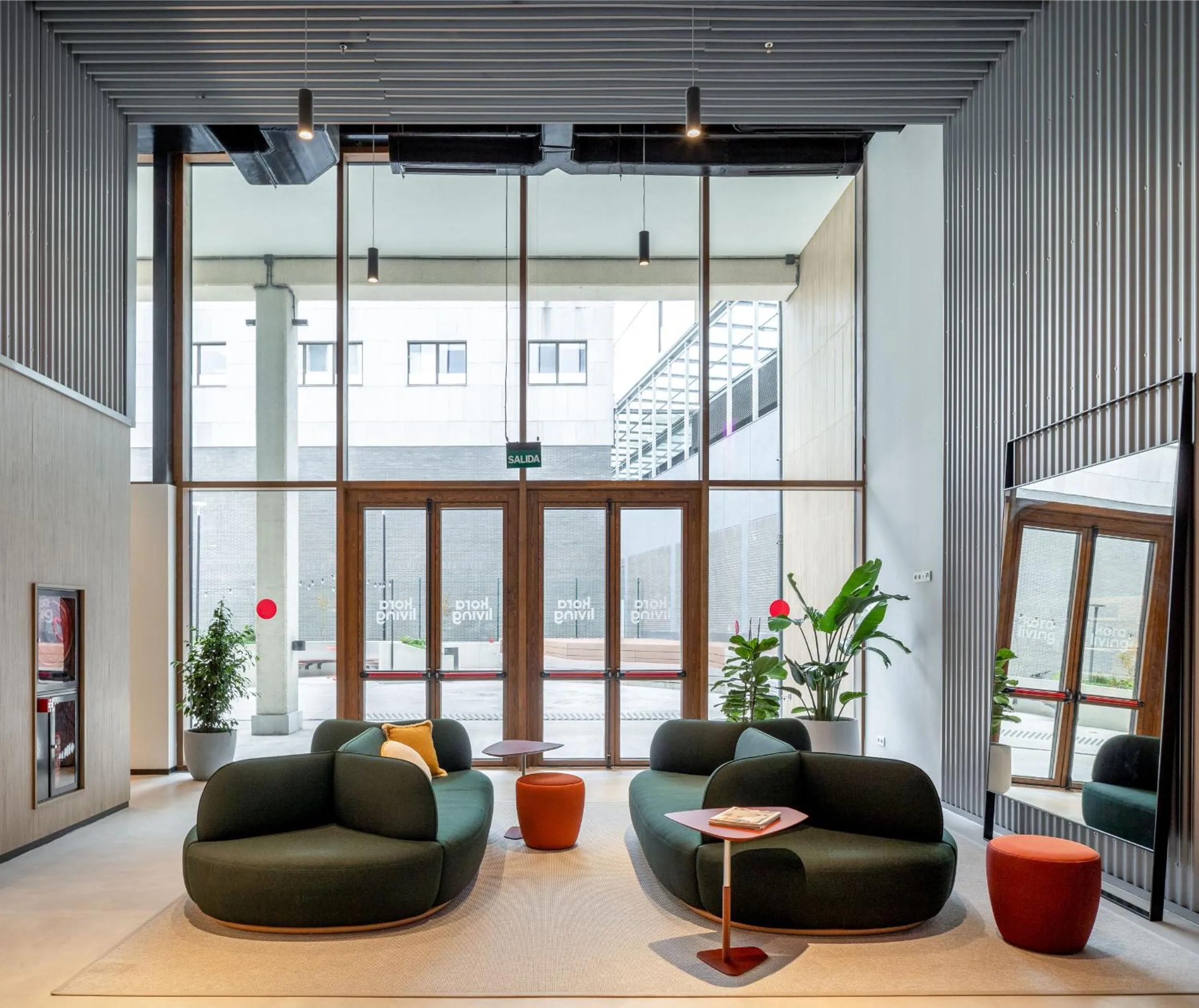 Communal lounge/ TV room in Kora Green City - Aparthotel Passivhaus