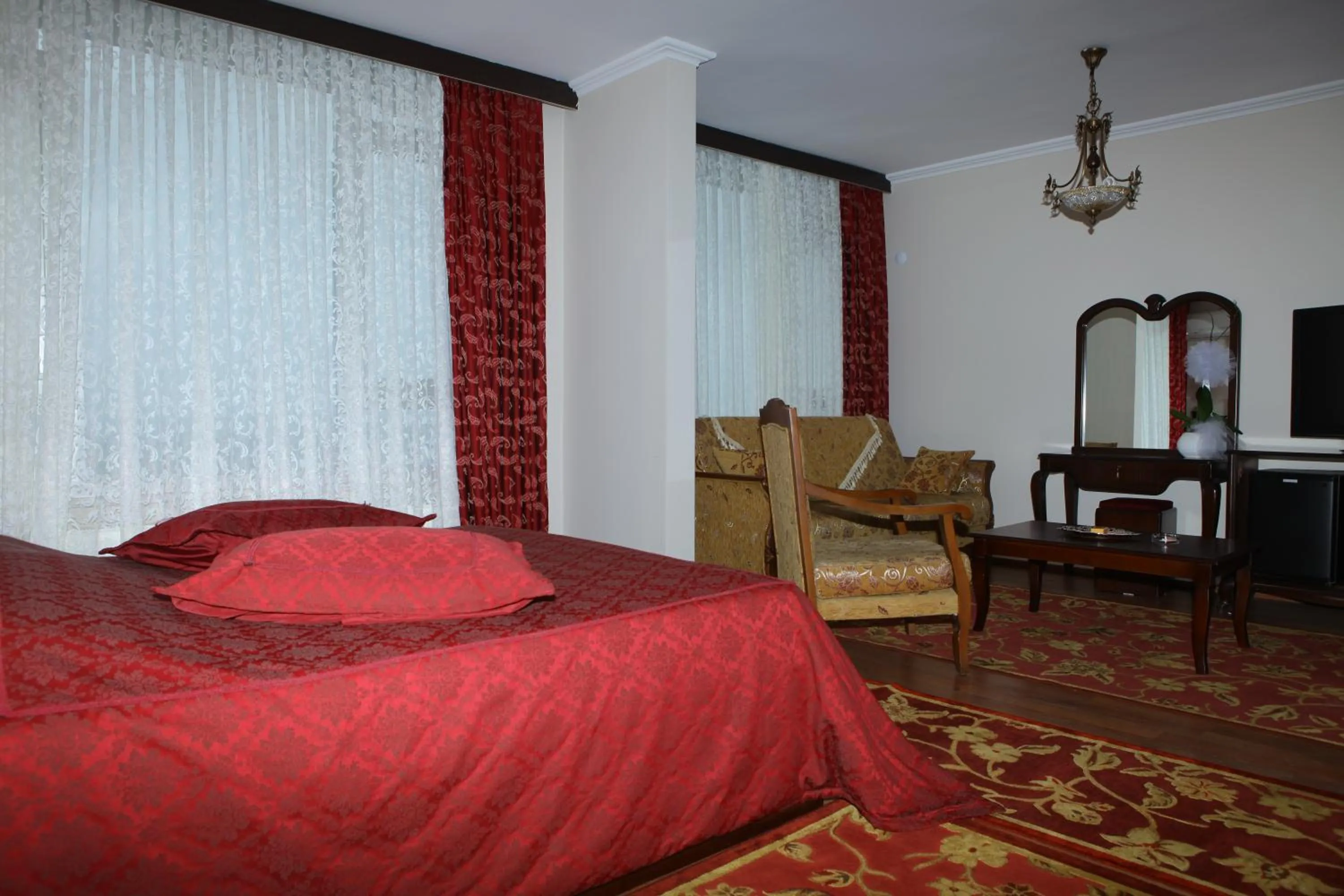 Decorative detail, Bed in Cihan Hotel