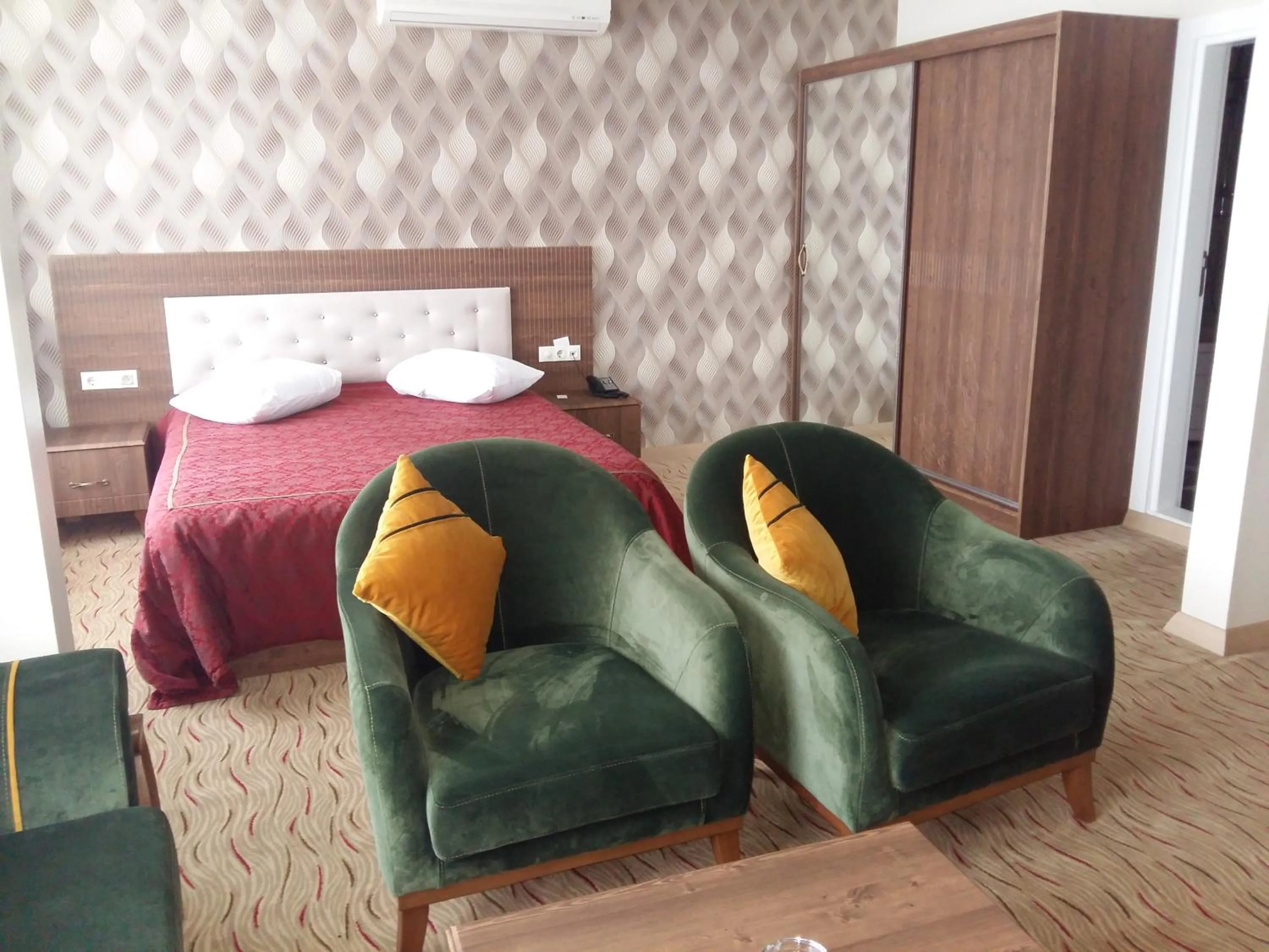 Decorative detail, Bed in Cihan Hotel