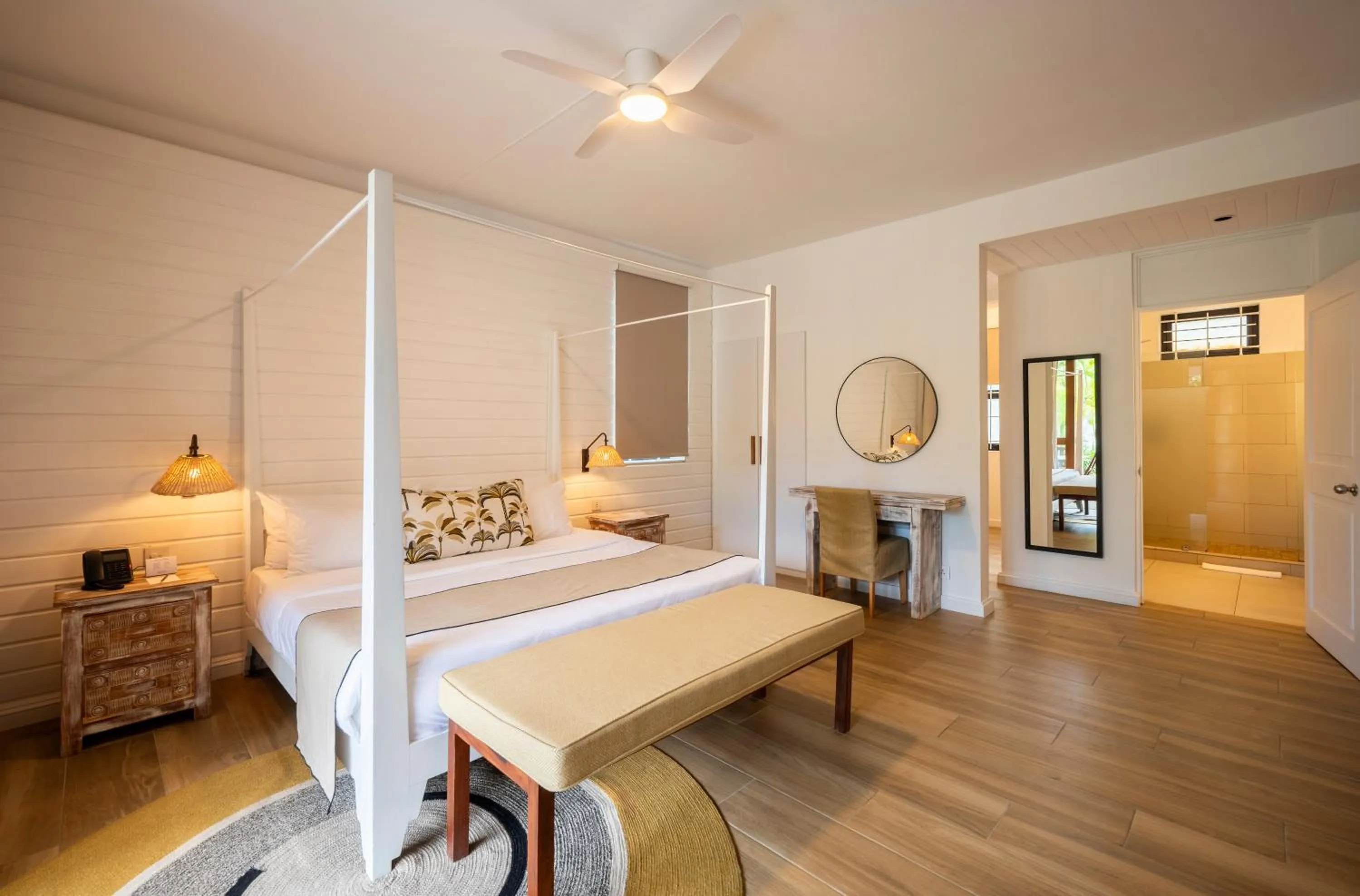 Bed in Constance Sakoa Boutik