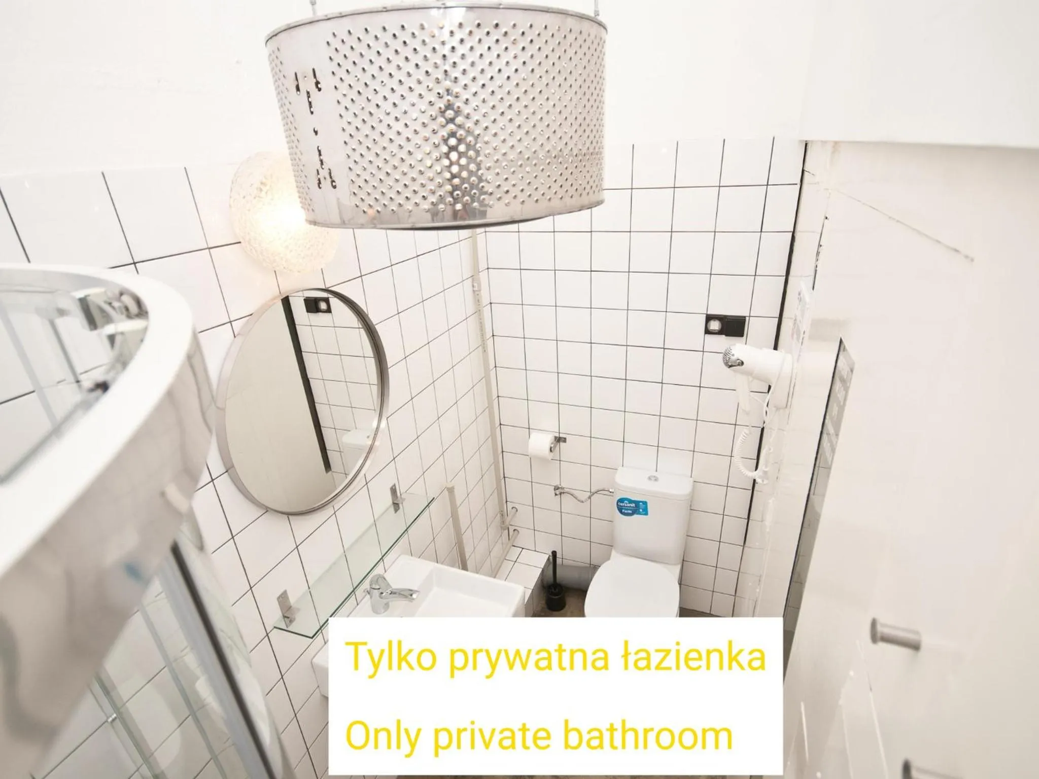 Public Bath in Loft Lot Pszczoły