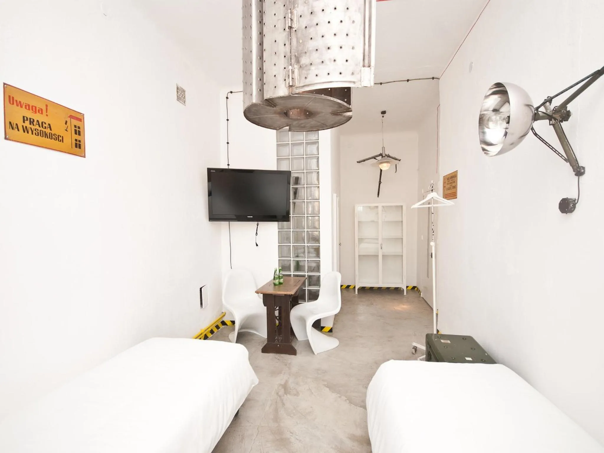 Photo of the whole room in Loft Lot Pszczoły