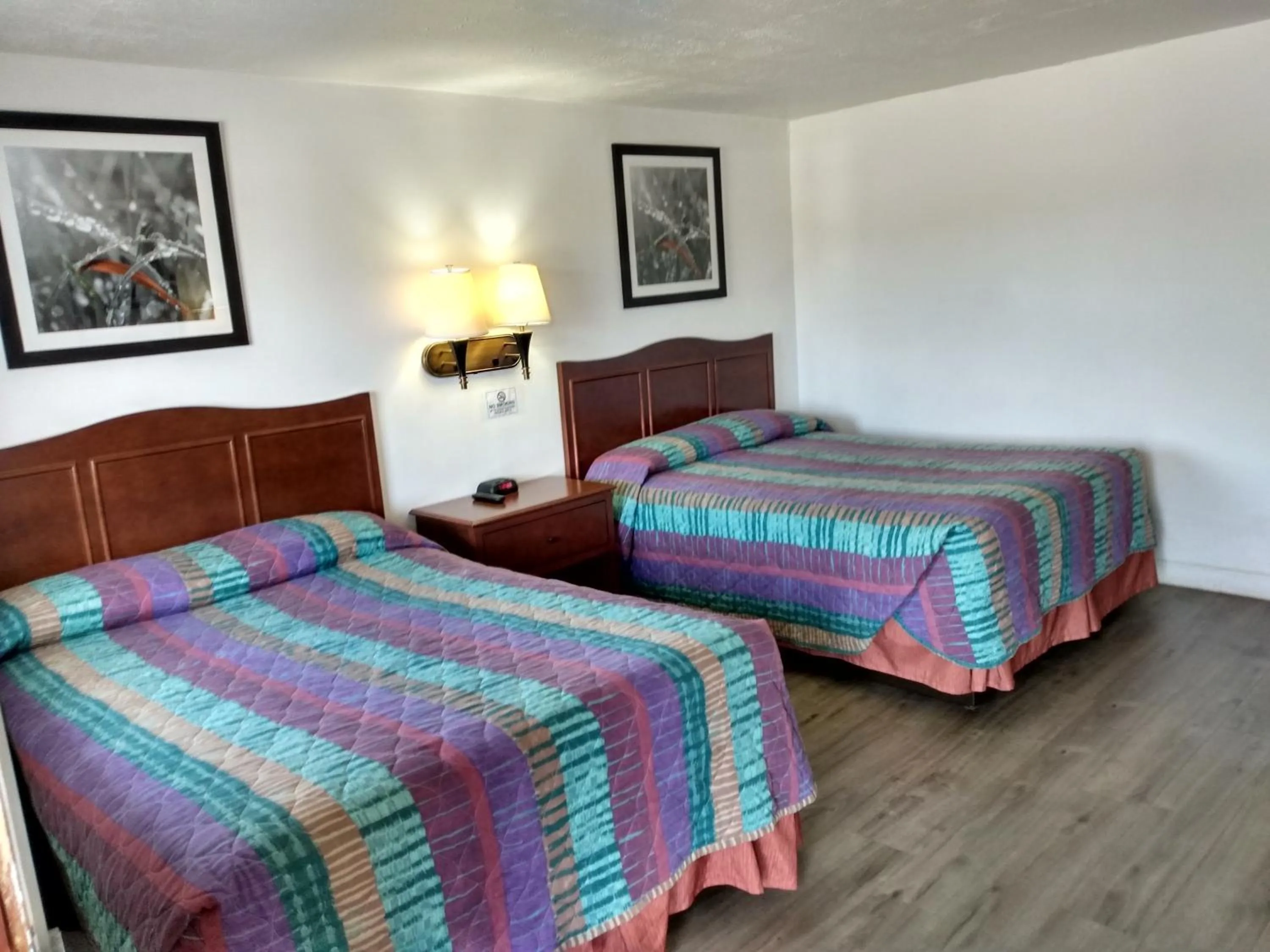 Bedroom, Bed in Eldorado Motel New Castle