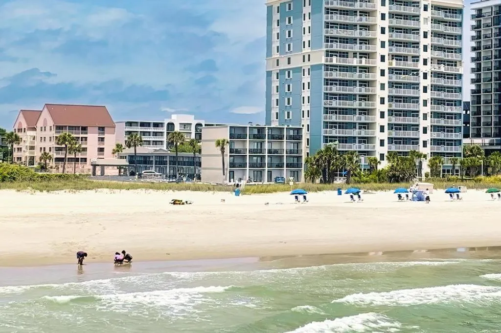 Property building in Aventura on the Ocean