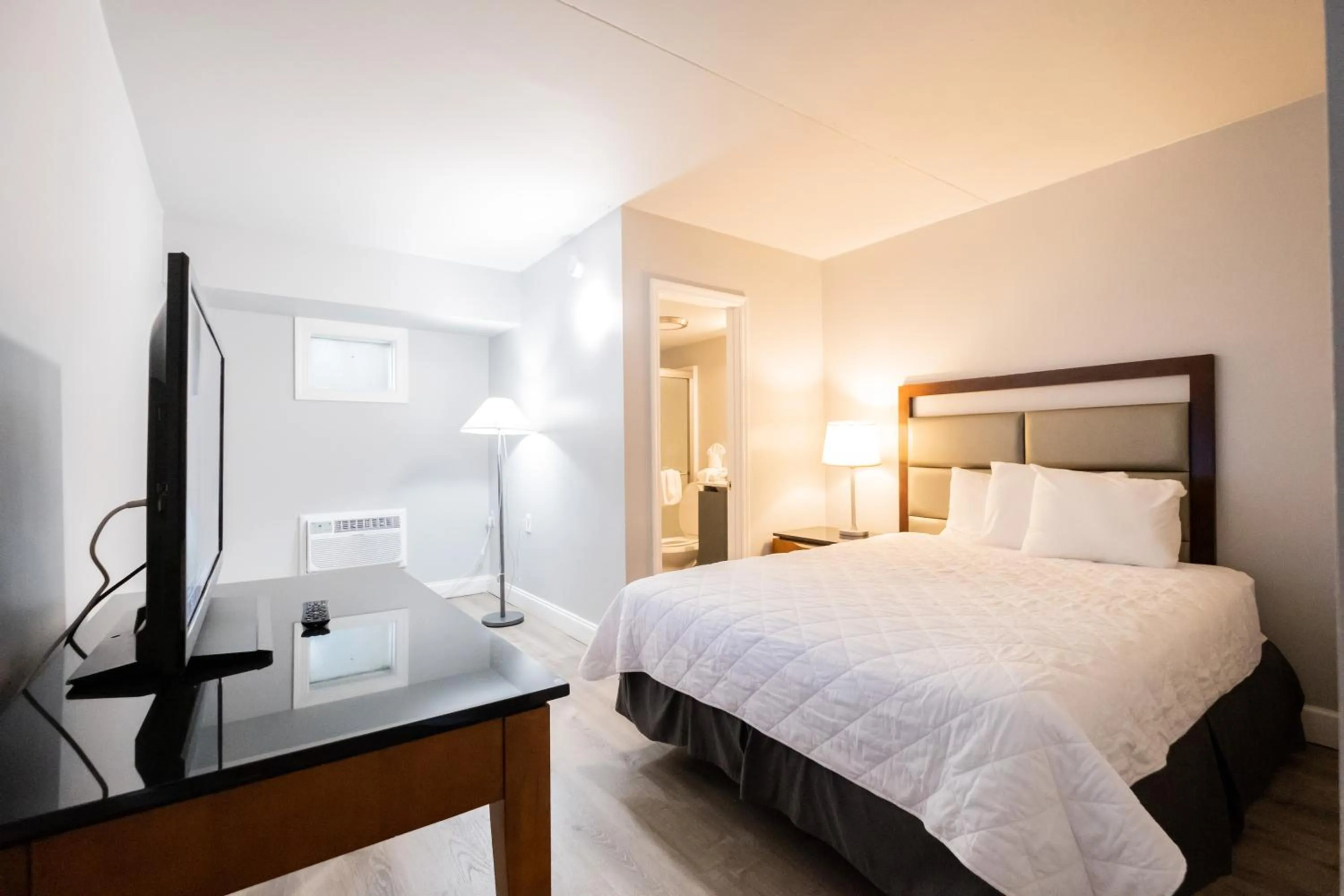 Bed in Aventura on the Ocean