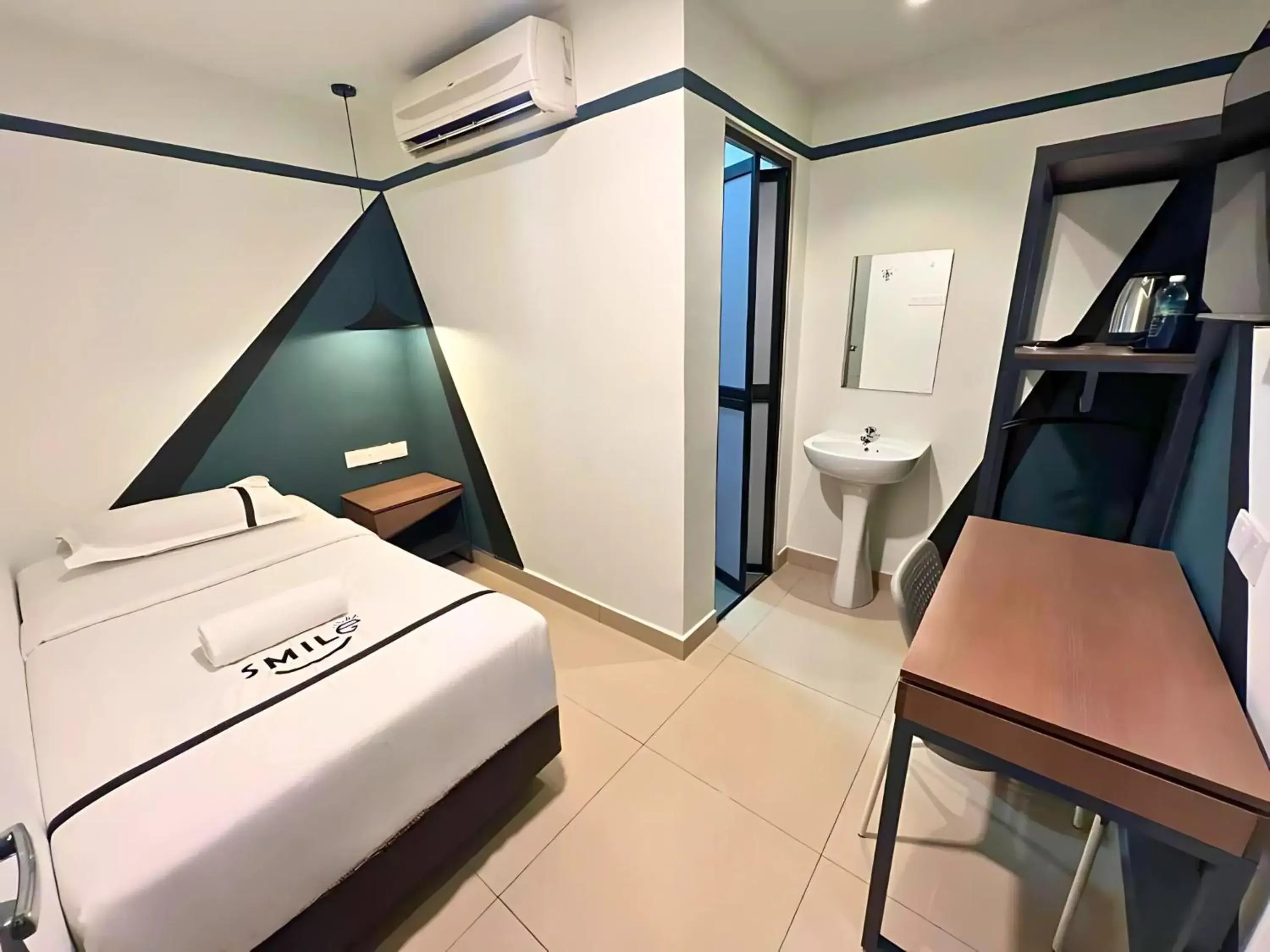 Single Room - single occupancy in Smile Hotel Titiwangsa Pekeliling Sentul Single Room - single occupancy in Smile Hotel Titiwangsa Pekeliling Sentul