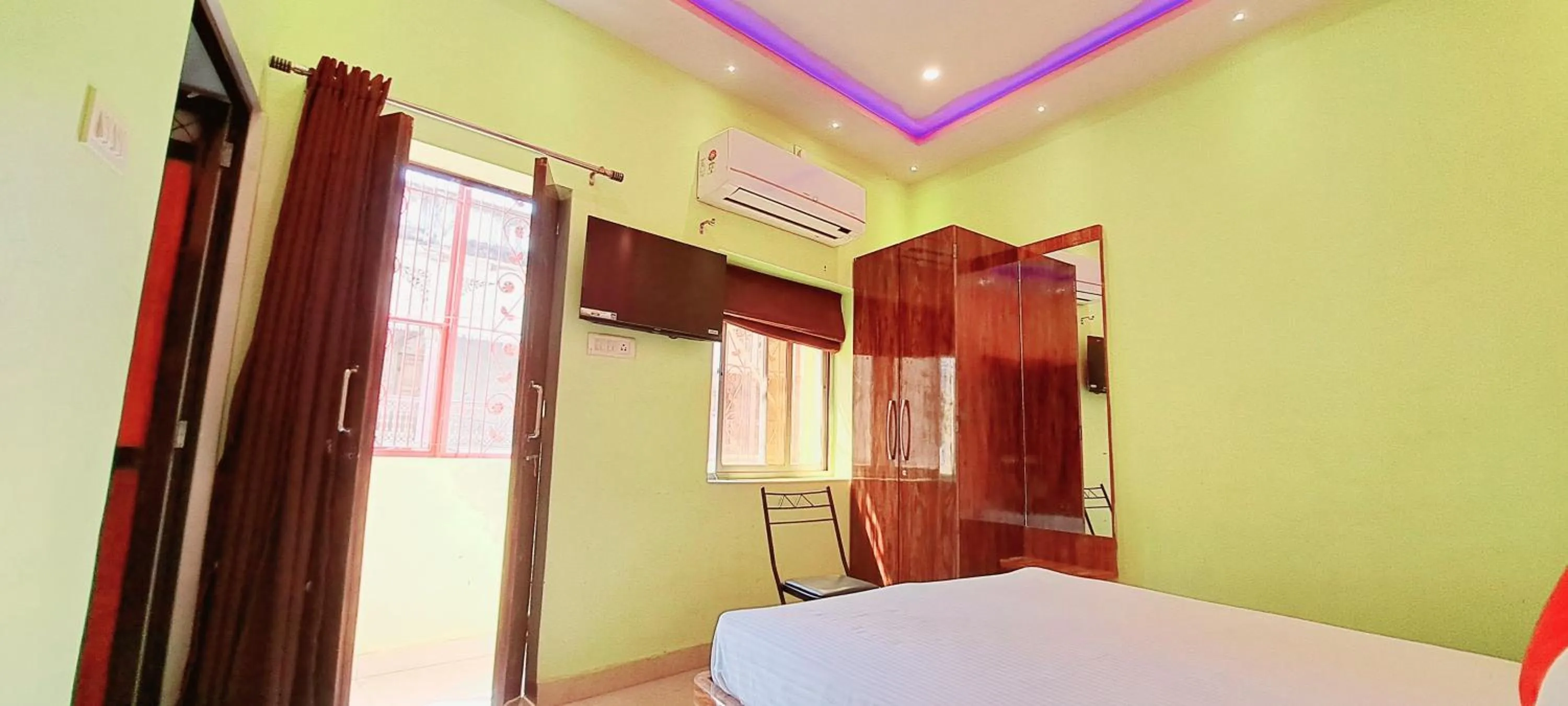 Bed in Hotel Ananya Inn