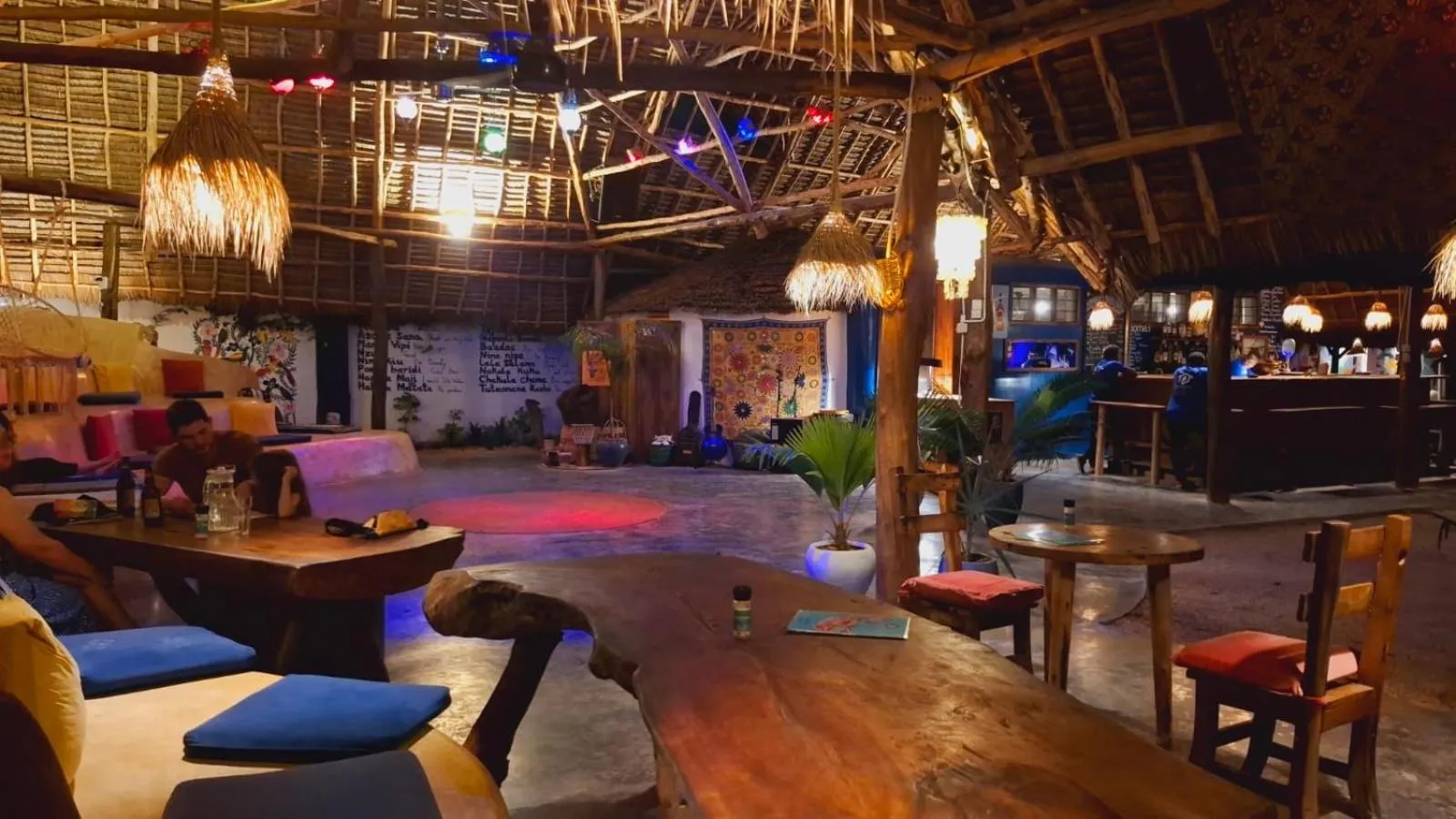 Restaurant/places to eat in Kameleon Blue