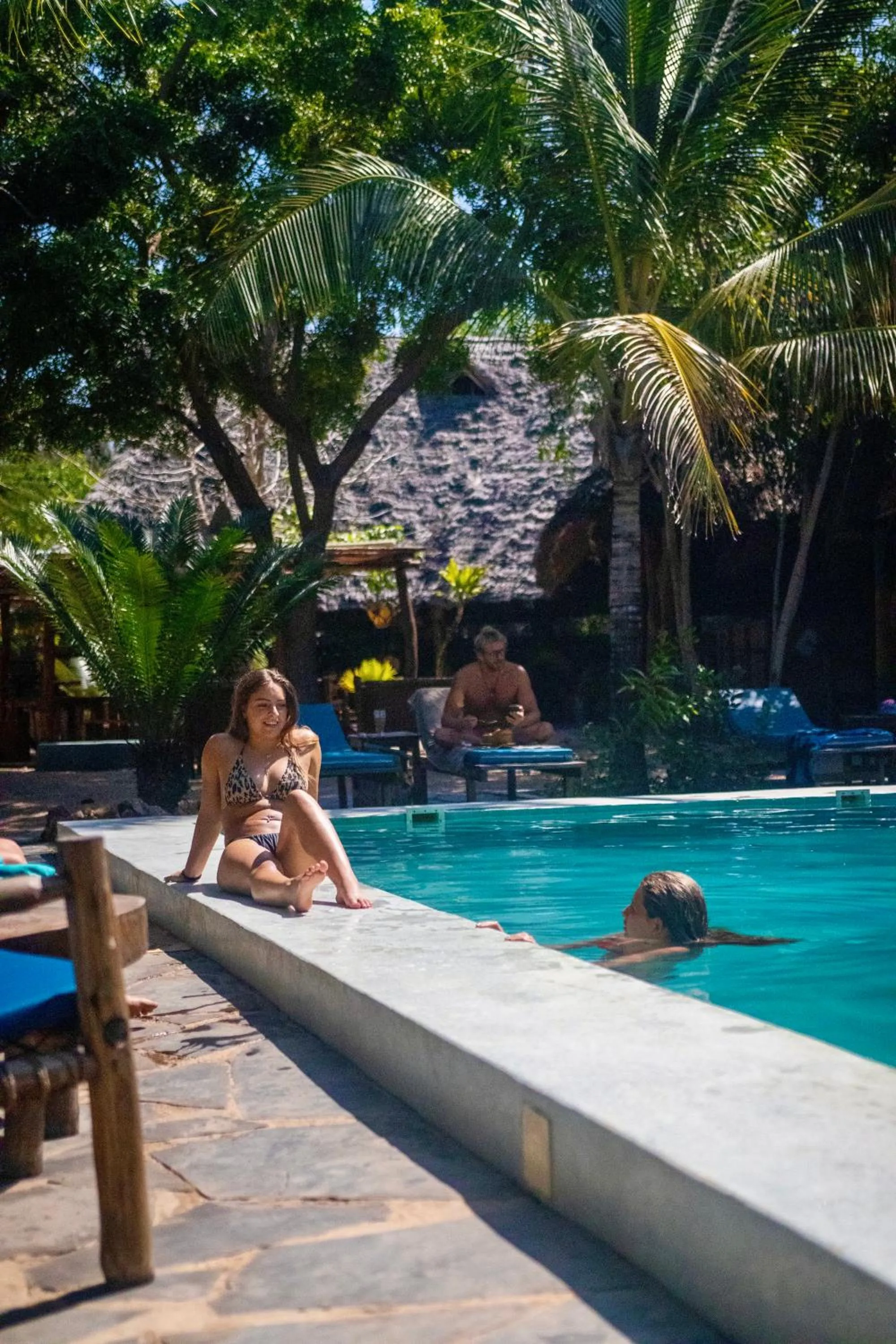 People in Kameleon Blue