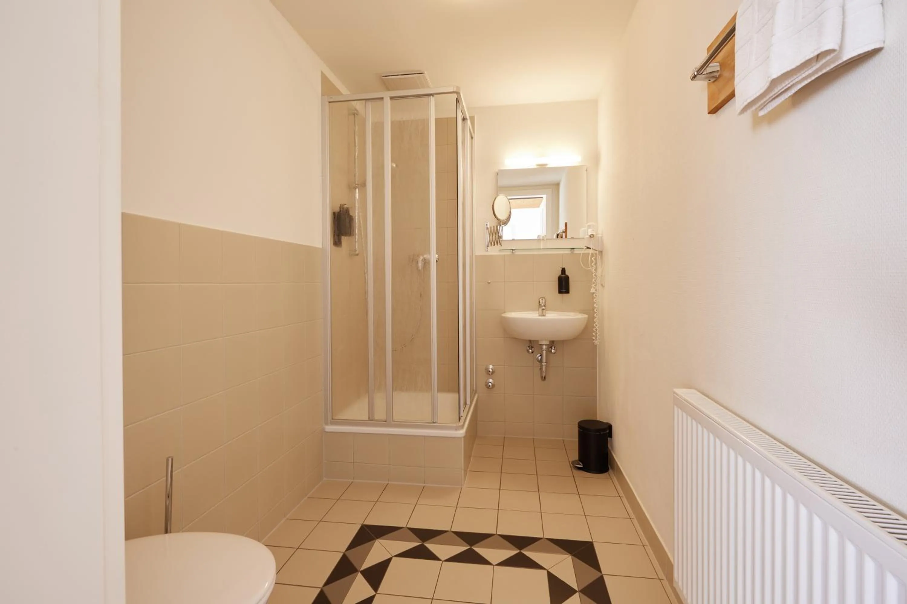 Bathroom in ahead burghotel