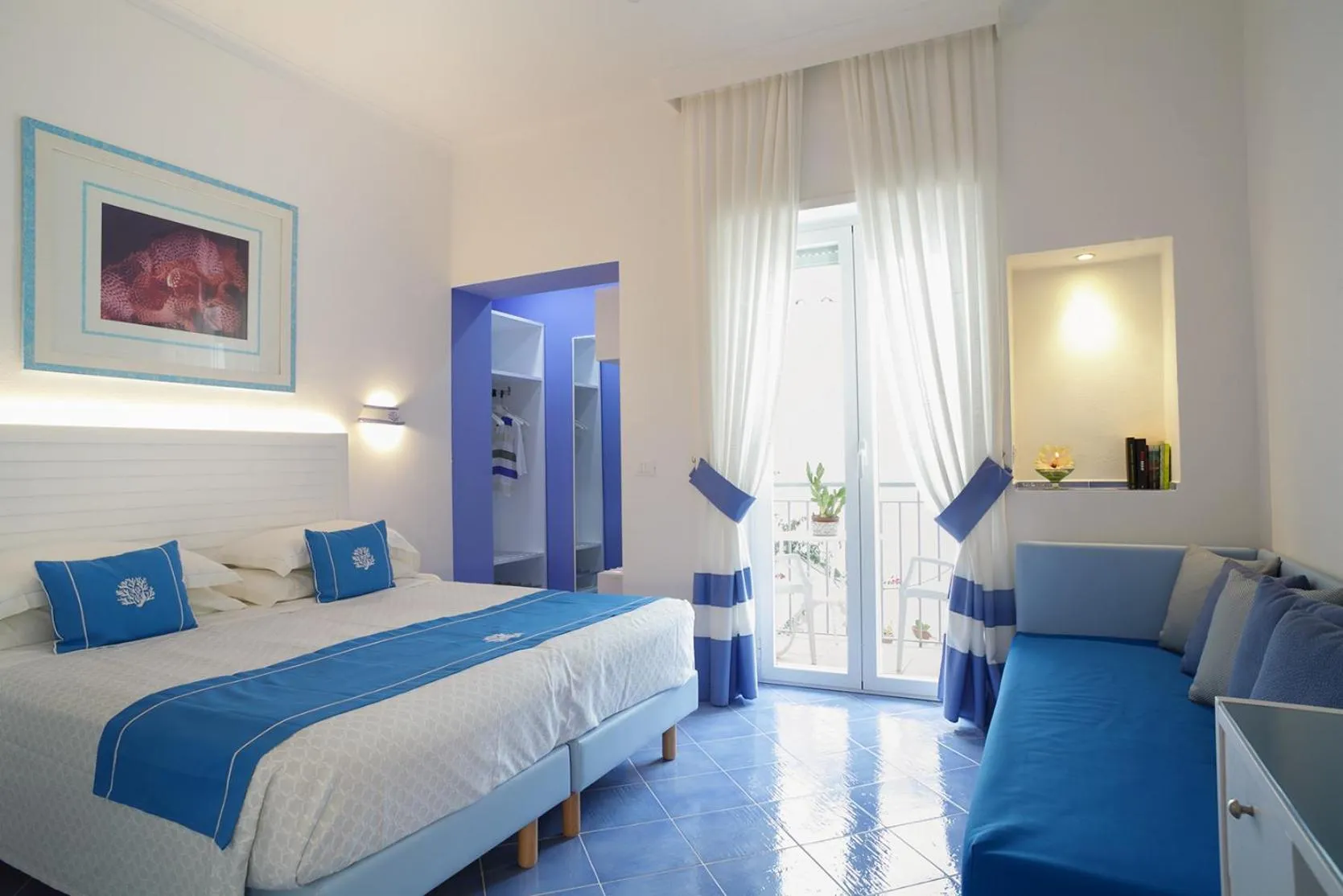 Bedroom, Bed in Hotel Aurora