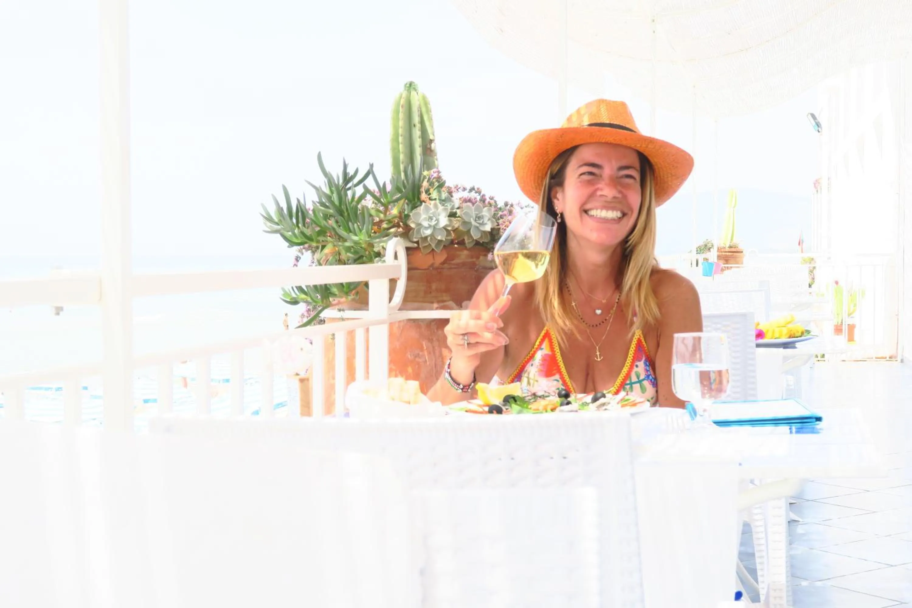 Food and drinks in Hotel Aurora