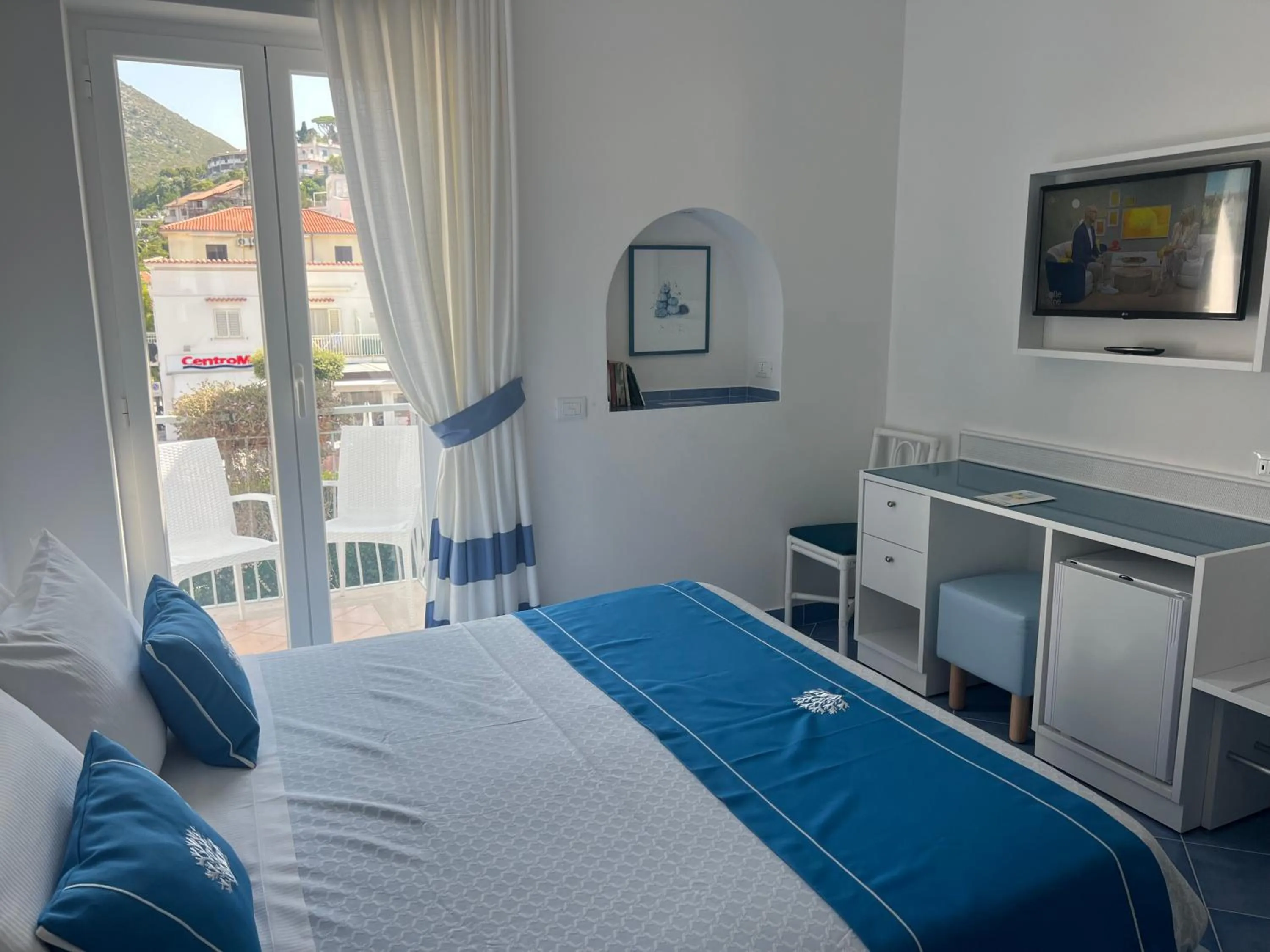 Bedroom, Bed in Hotel Aurora