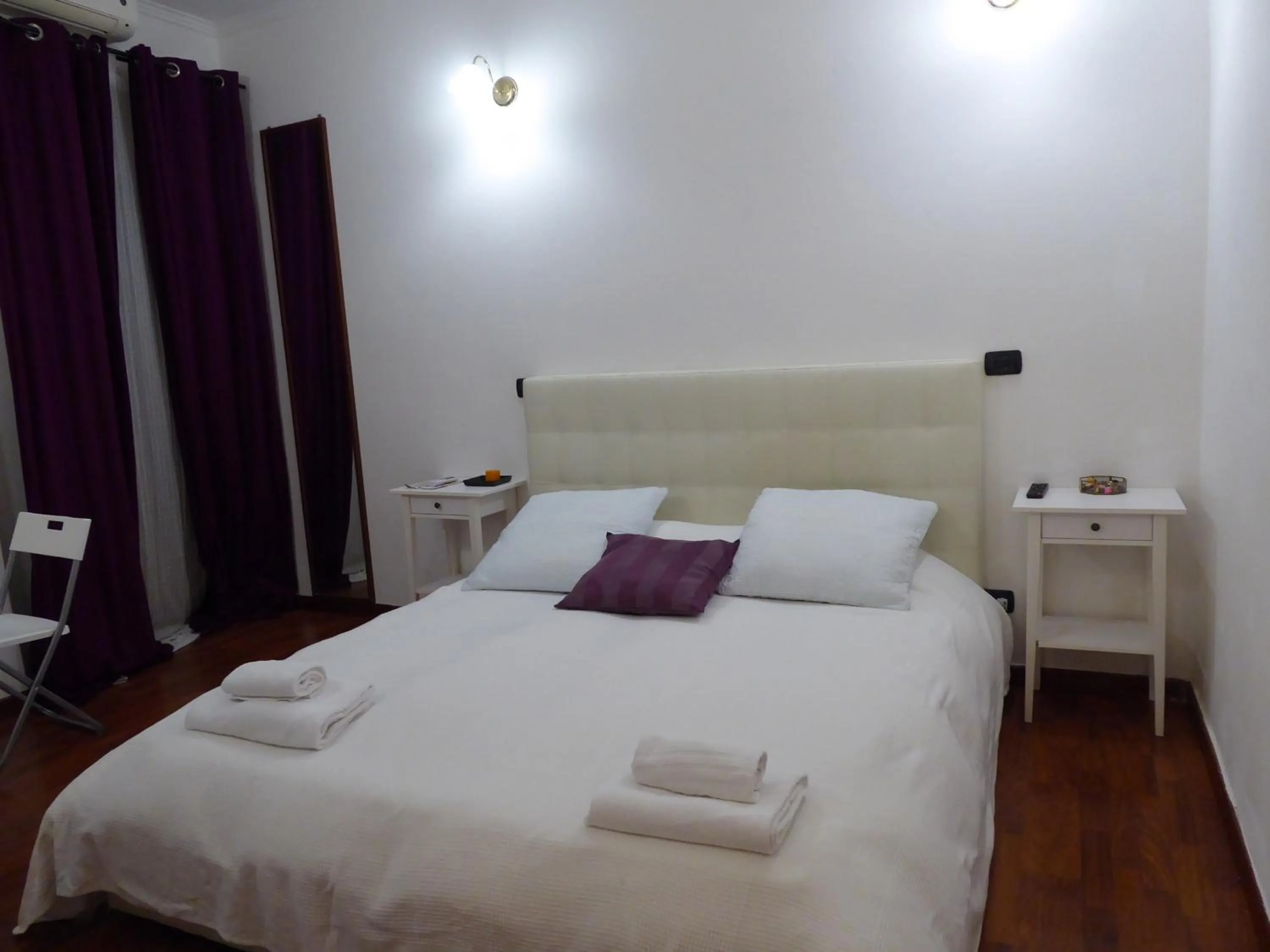 Bed in La Dolce Vita Roma