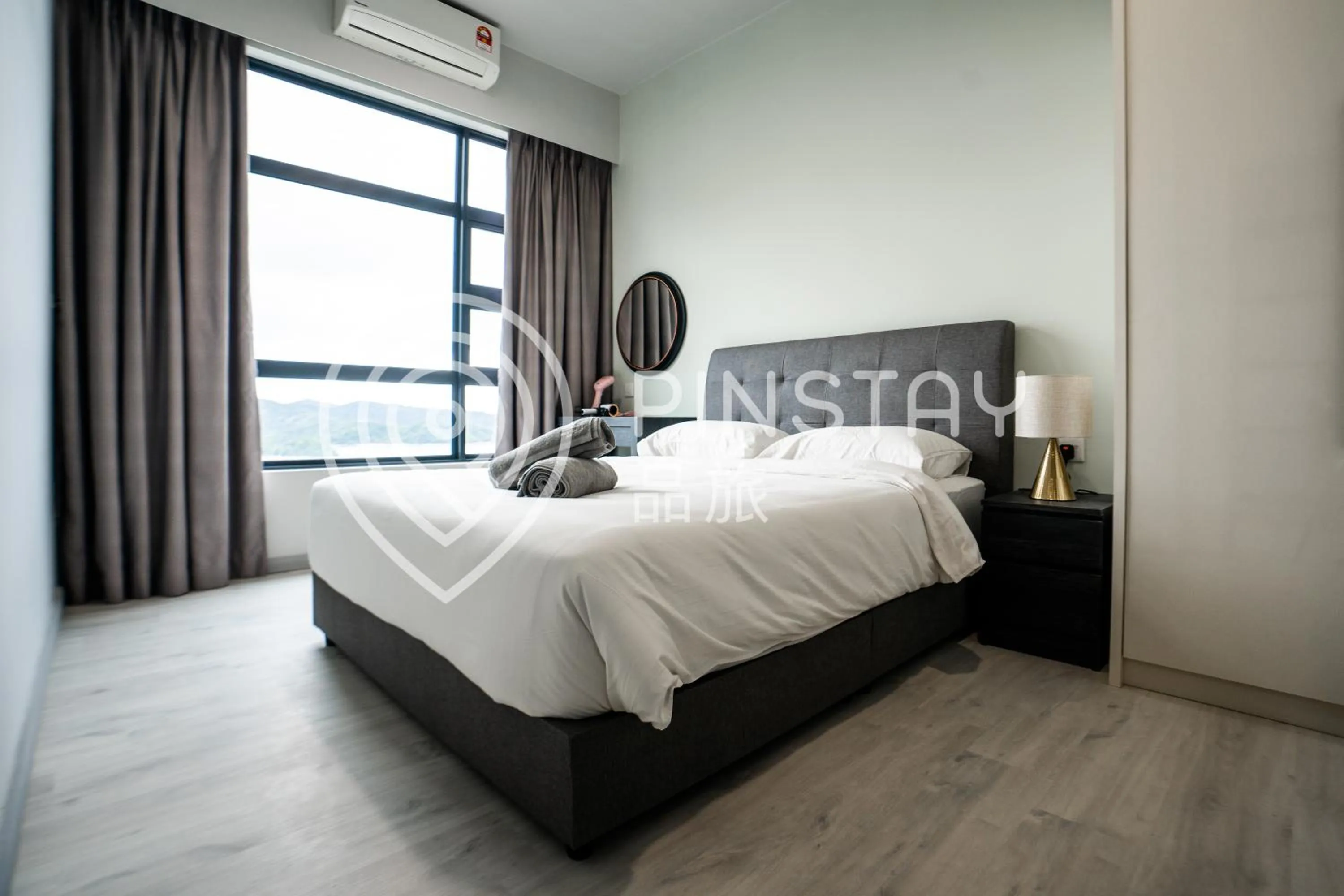 Bed in Jesselton Quay by Pinstay