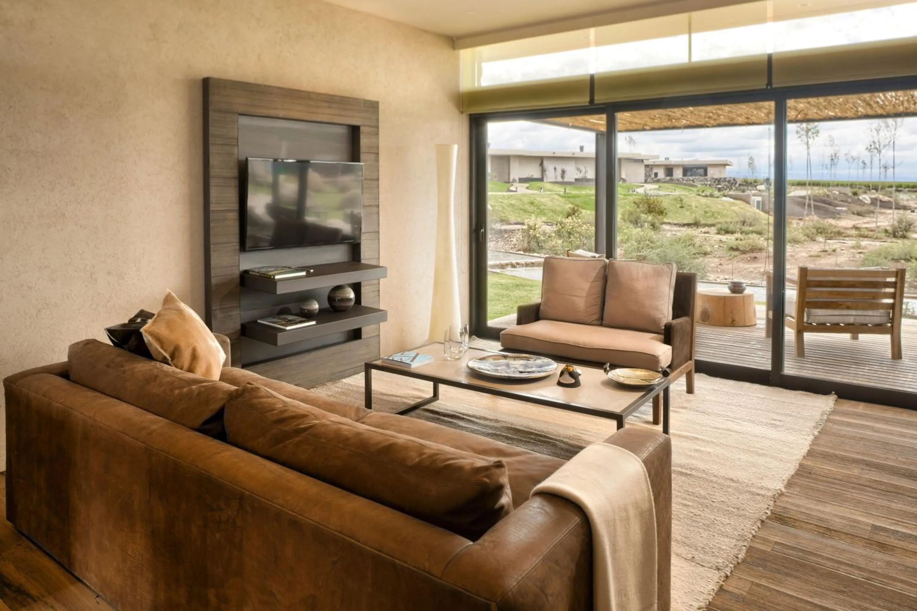 TV and multimedia in The Vines Resort & Spa