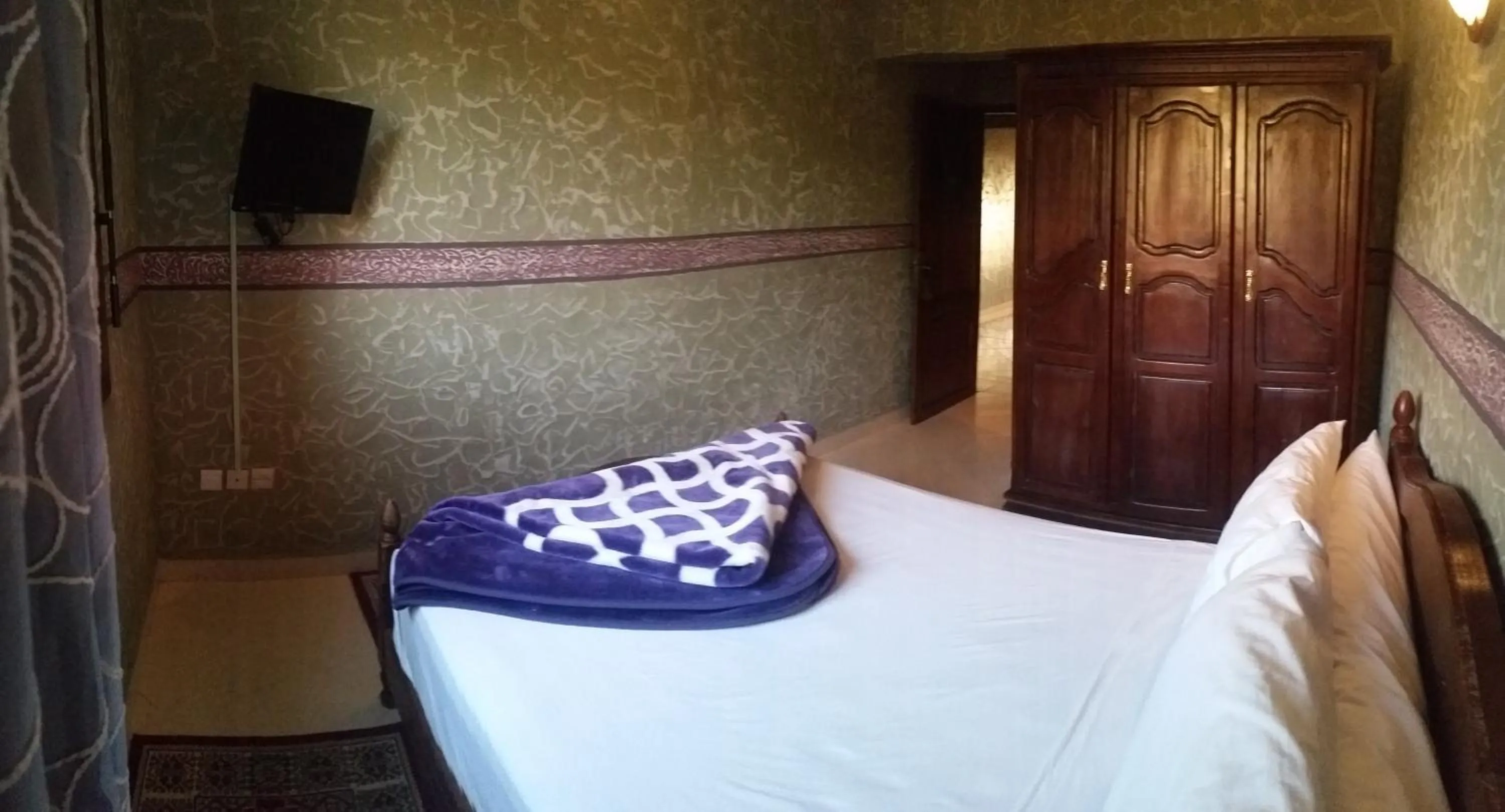 Bedroom, Bed in Hotel Espace Tifawine