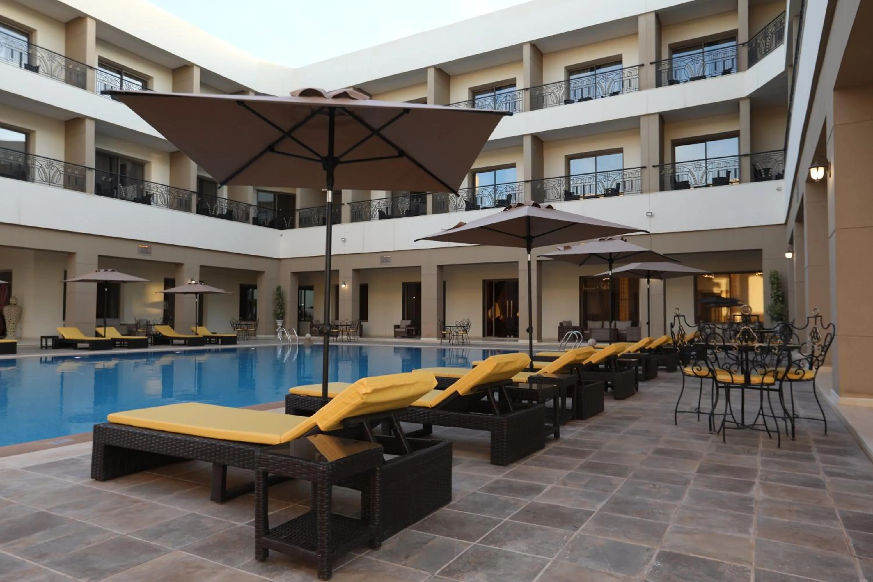 Swimming pool in Z Hotel Meknes