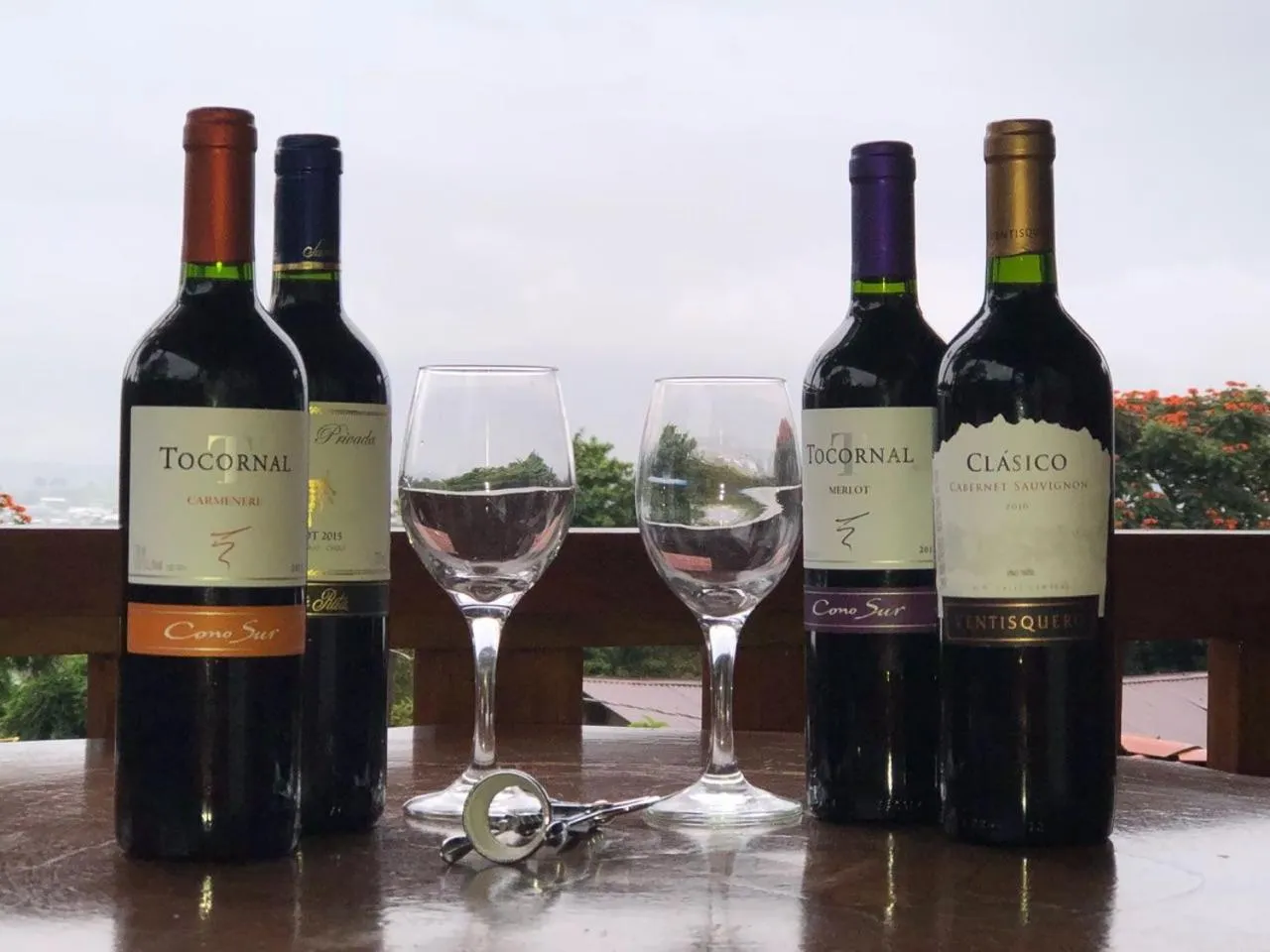 Drinks in Costa Verde Inn