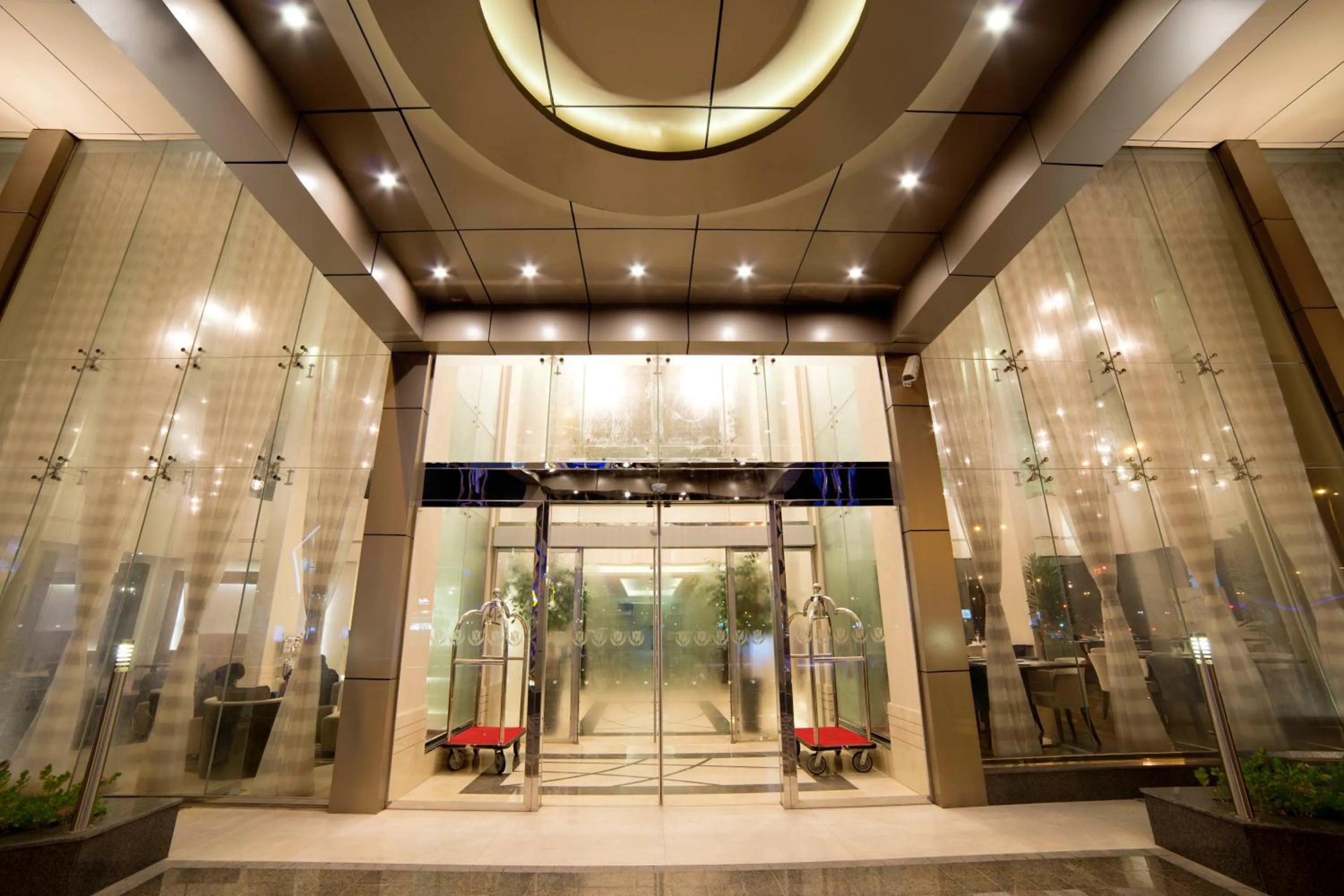 Golden Tulip Dammam Corniche Hotel