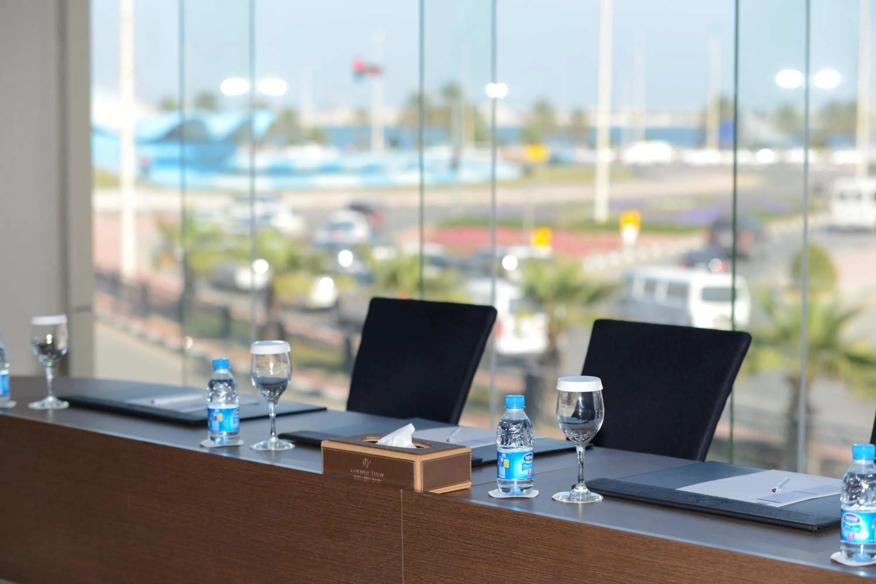 Business facilities in Golden Tulip Dammam Corniche Hotel
