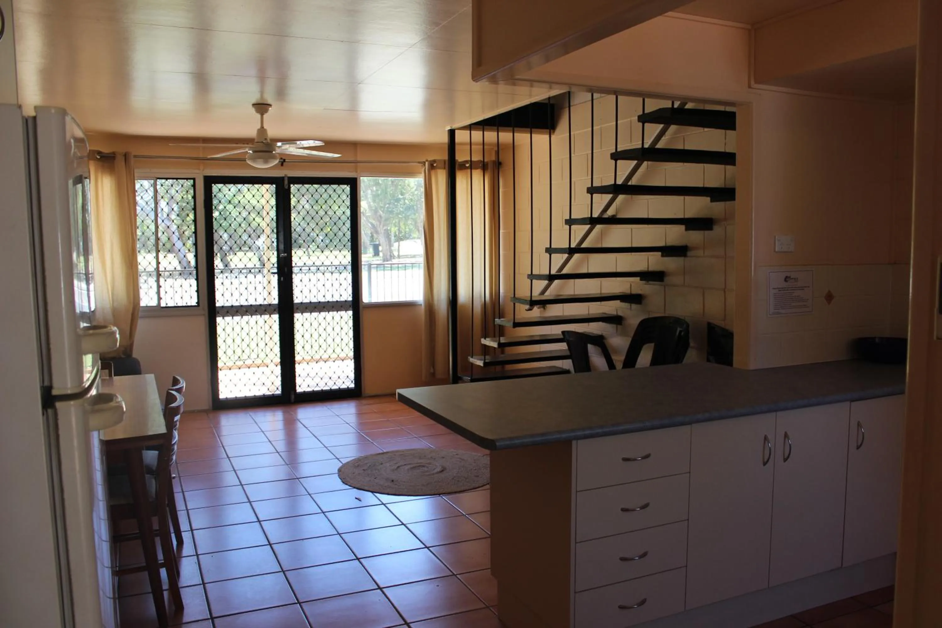 Off site in Pippies Beachhouse Backpackers