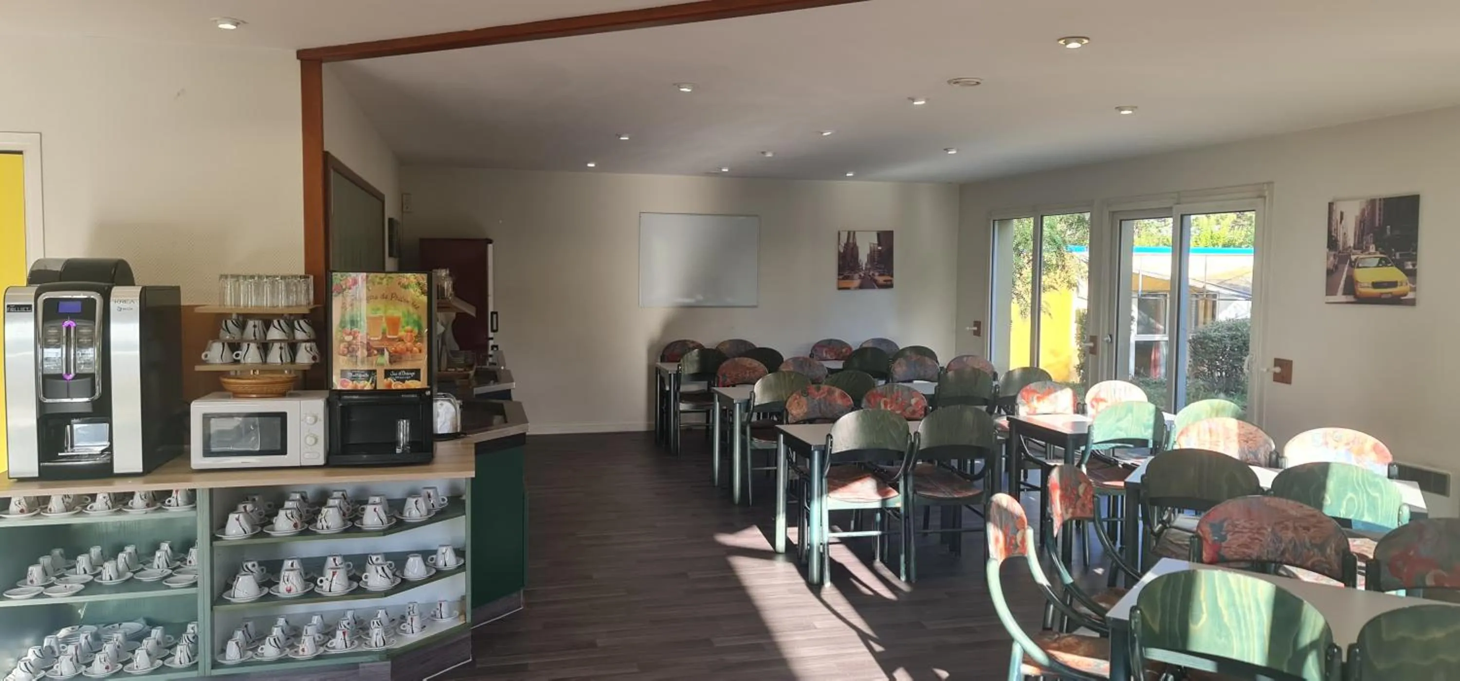 Restaurant/places to eat in Charme en Maconnais