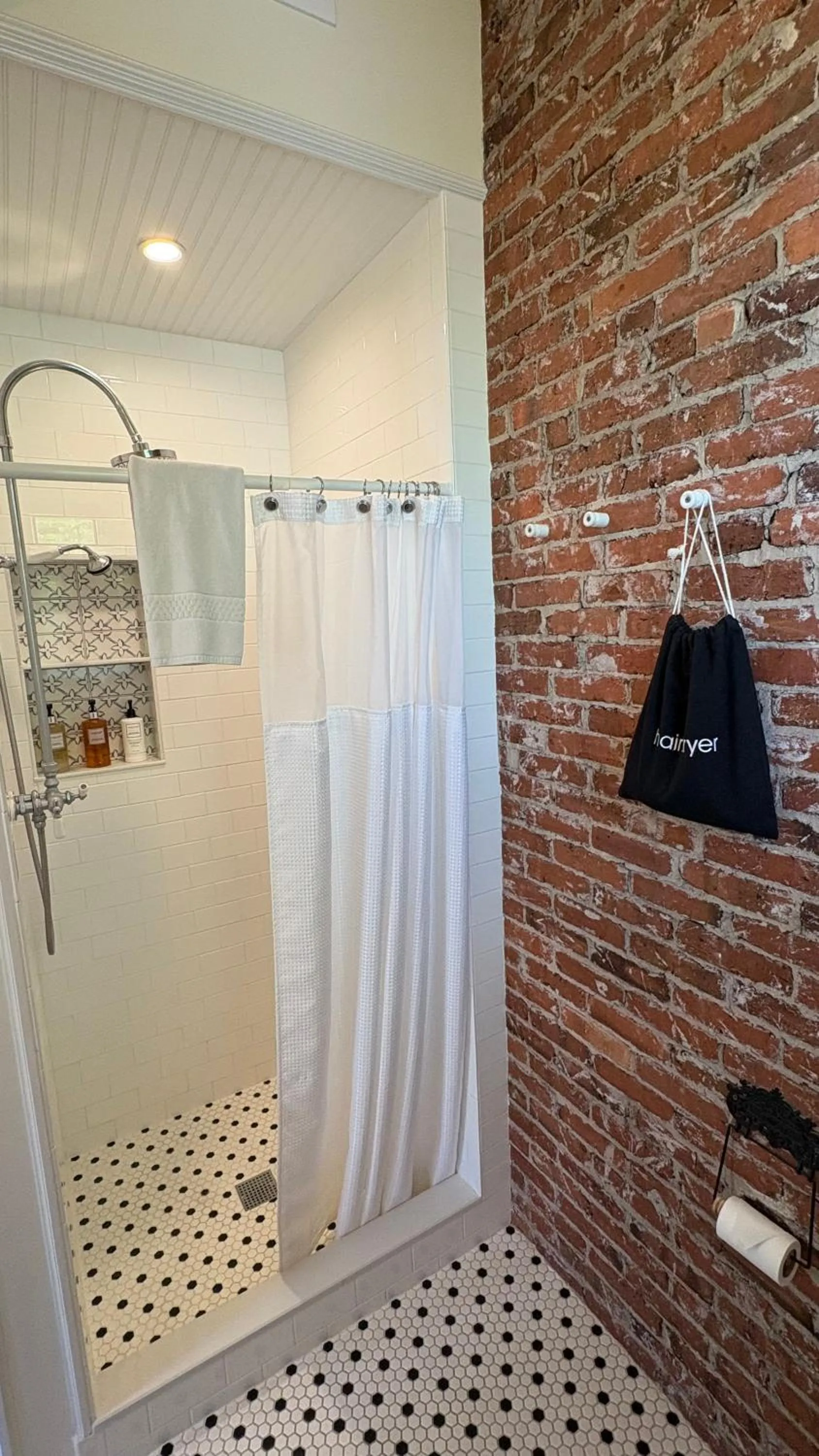 Hoyt House Luxury Bed & Breakfast