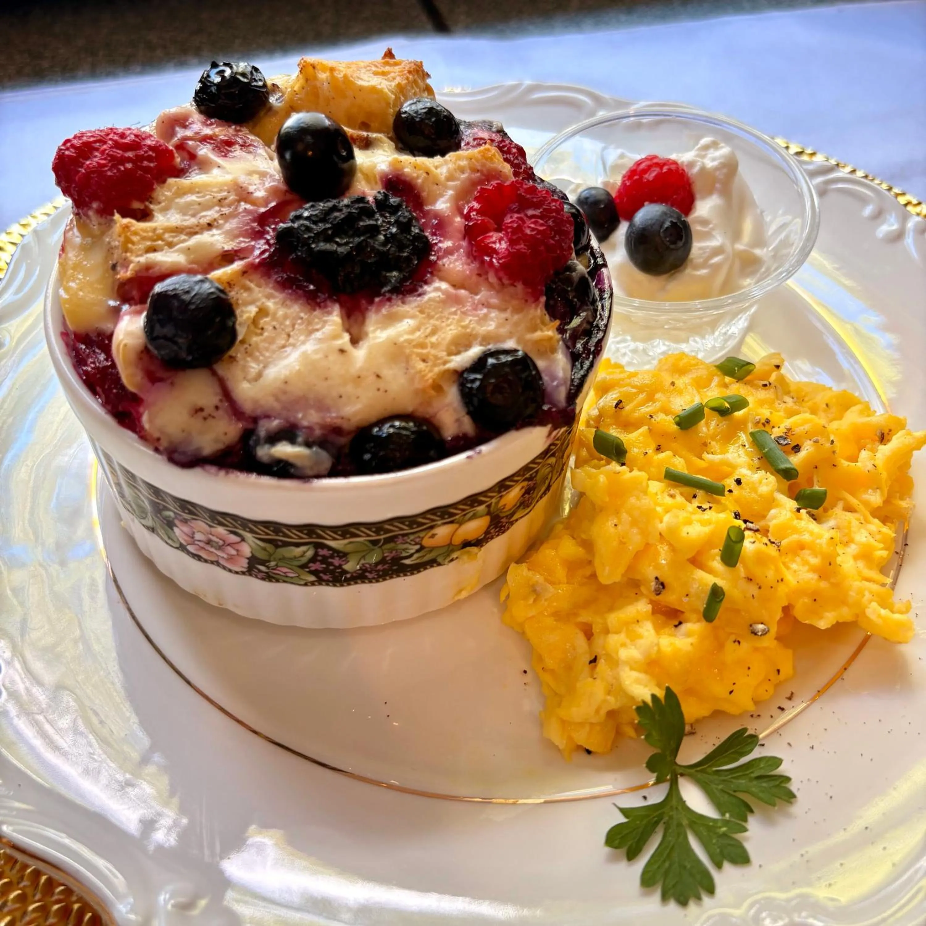 Breakfast in Hoyt House Luxury Bed & Breakfast