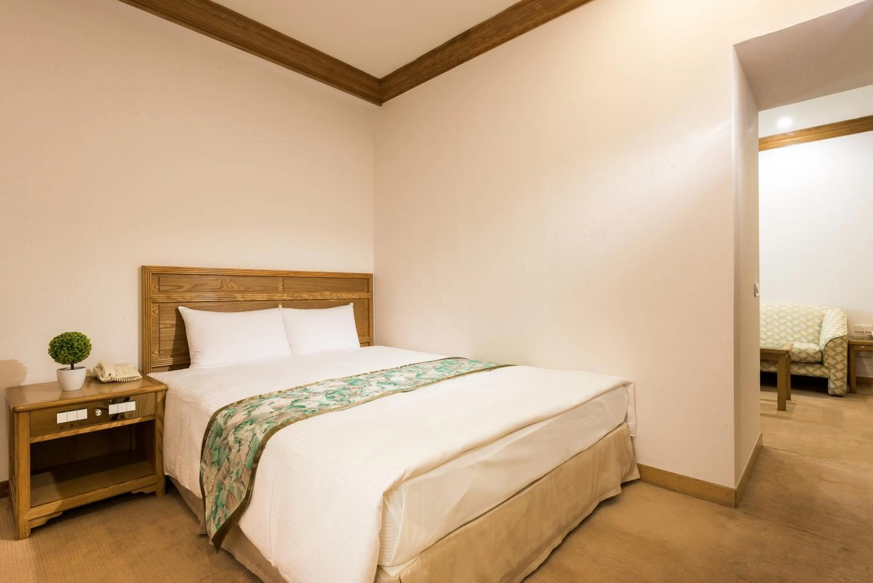 Bedroom, Bed in Hotel Tainan