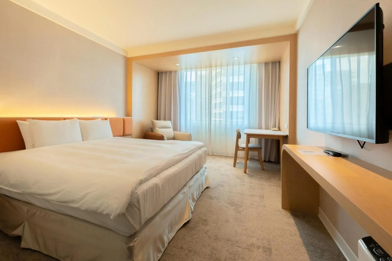 Photo of the whole room, Bed in Hotel Tainan