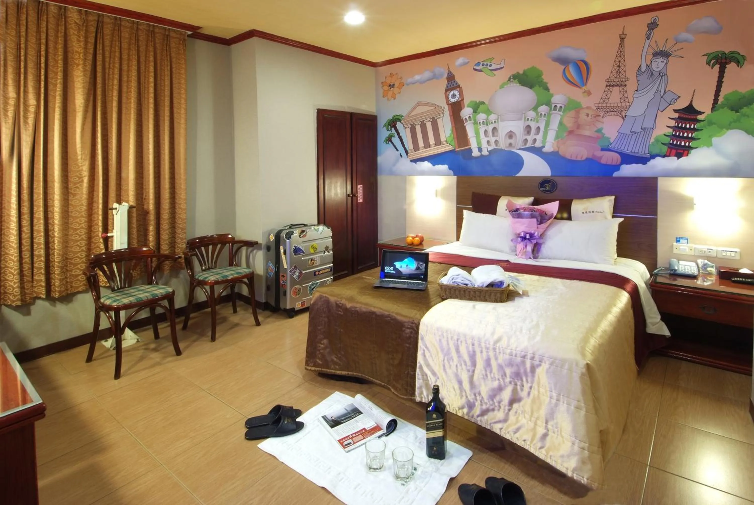 Bed in Golden Swallow Hotel